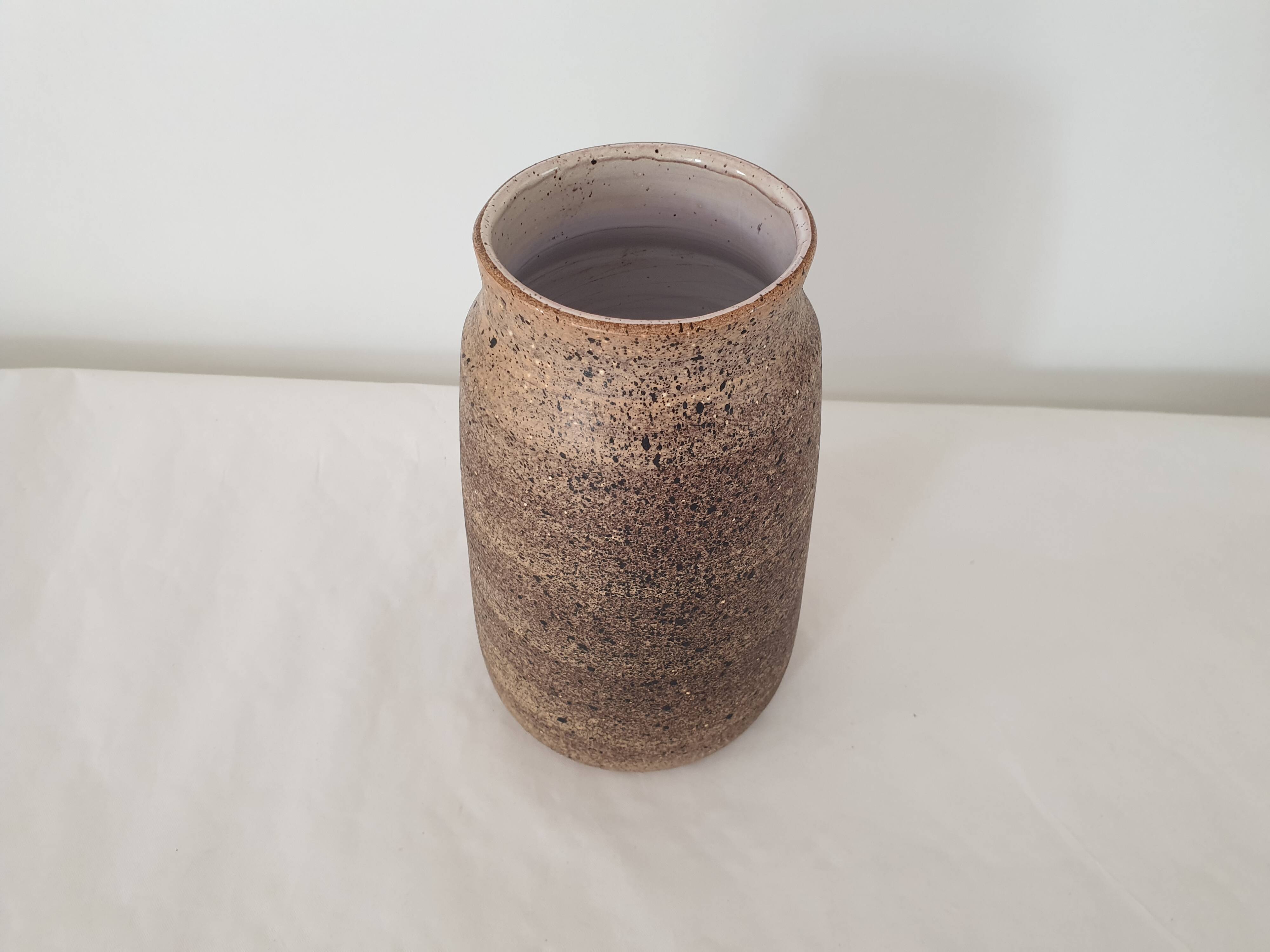Ceramic vase Signed Azé / JC ? Height 20.5cm