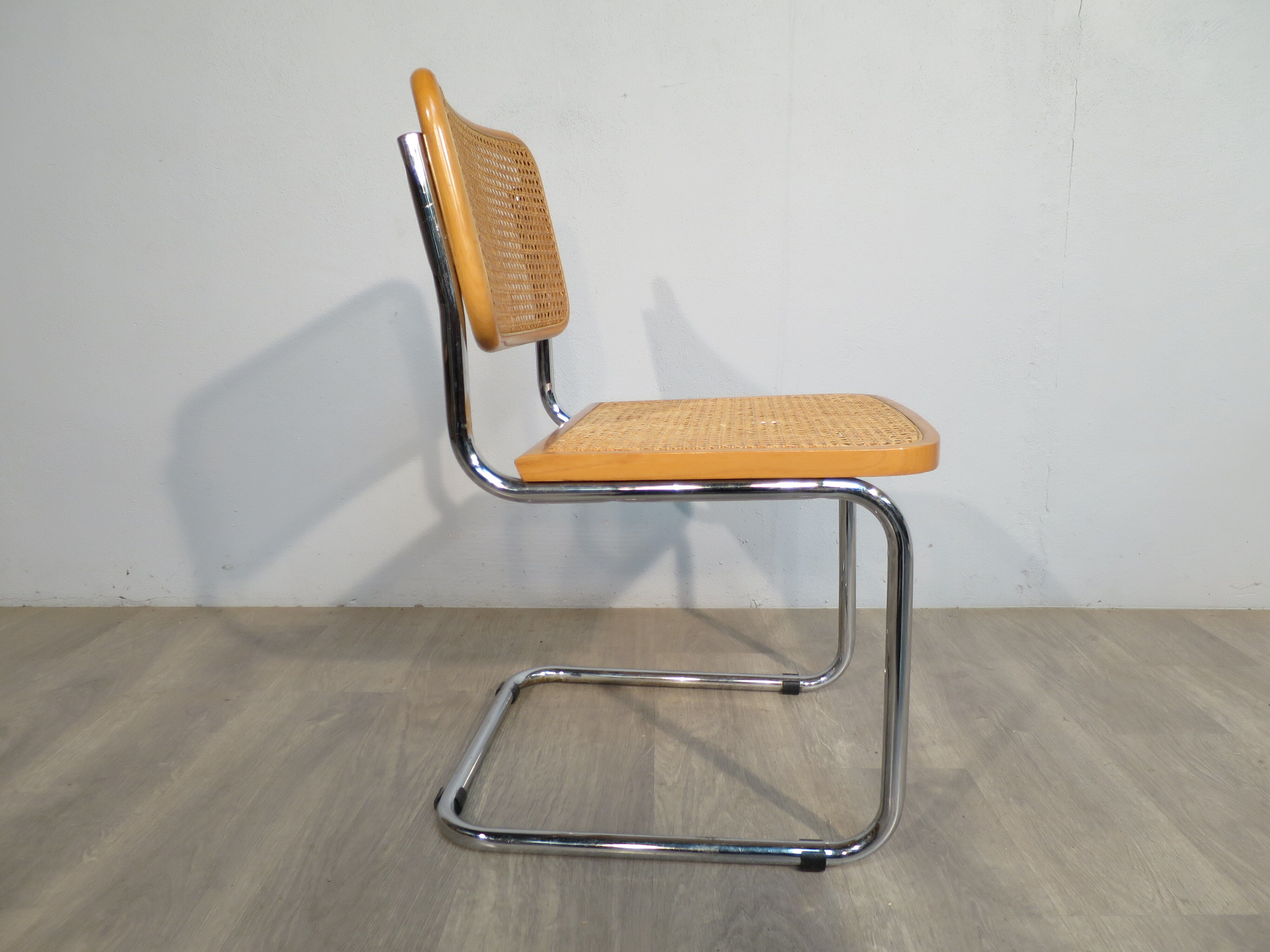 B32 Marcel Breuer chair