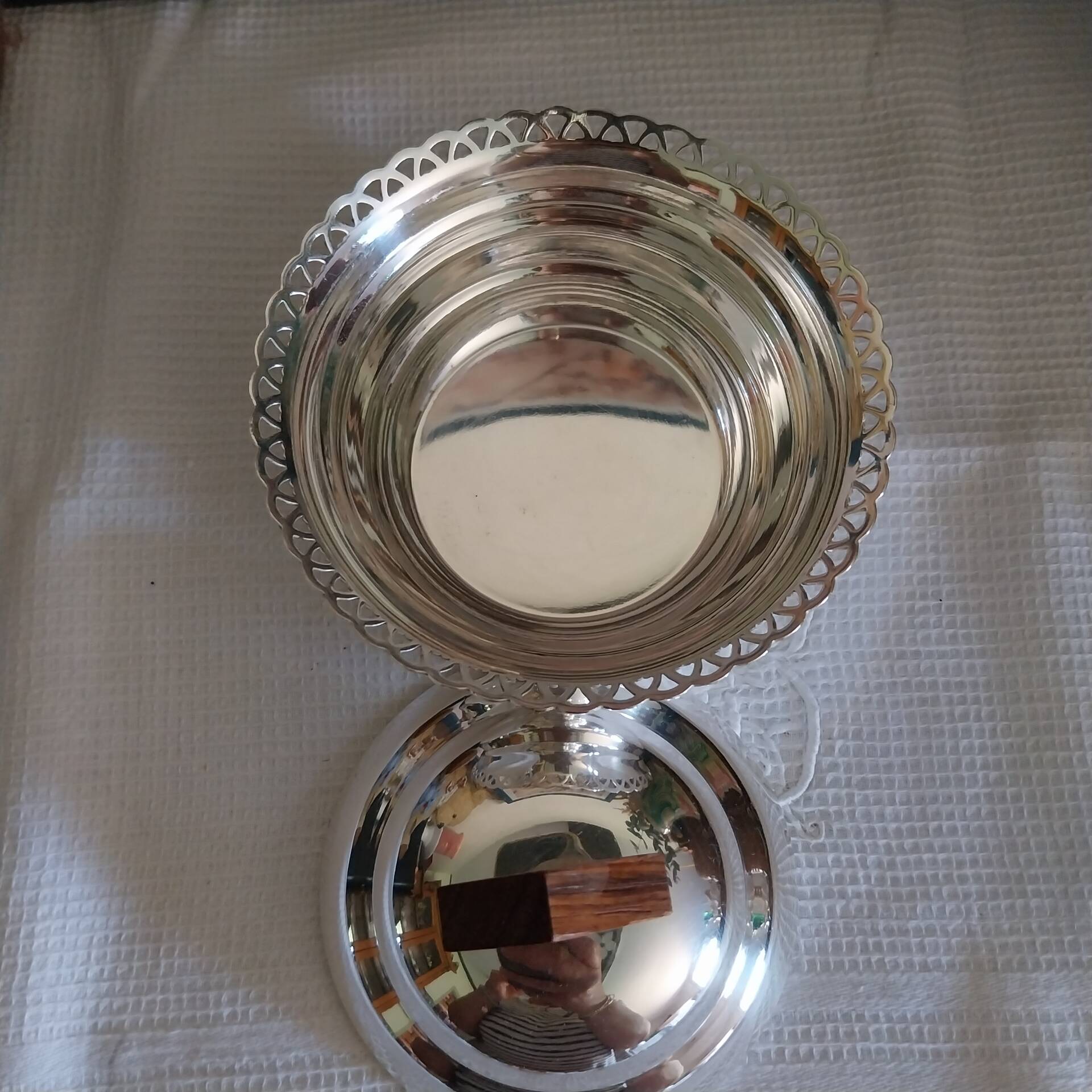 Vintage Art Deco silver metal sugar bowl