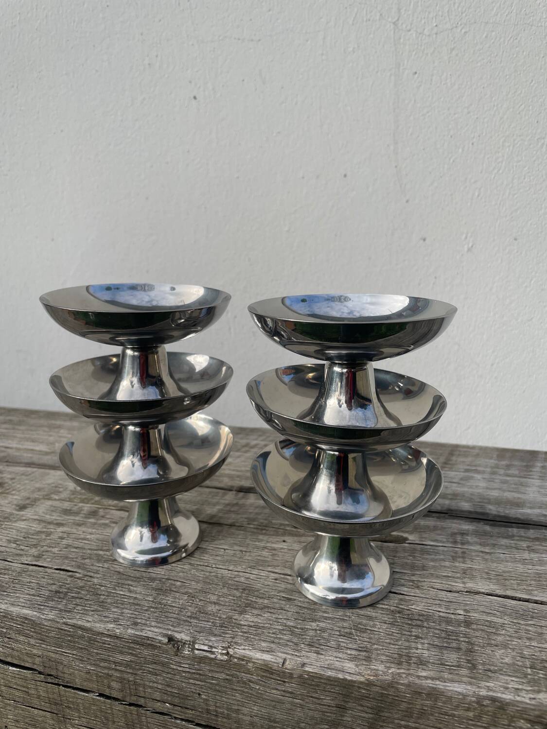 6 stainless steel cups 1970