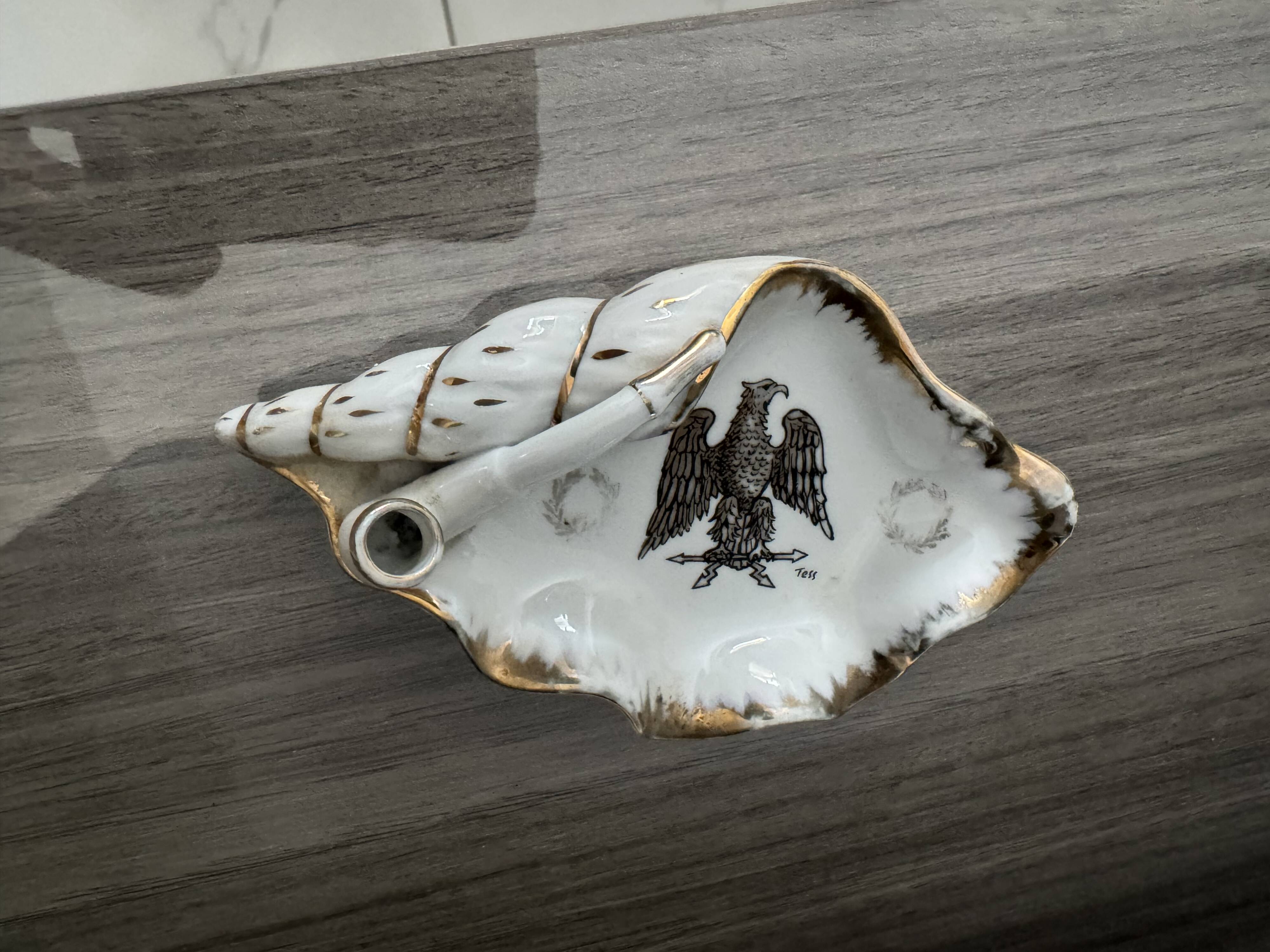 Ashtray