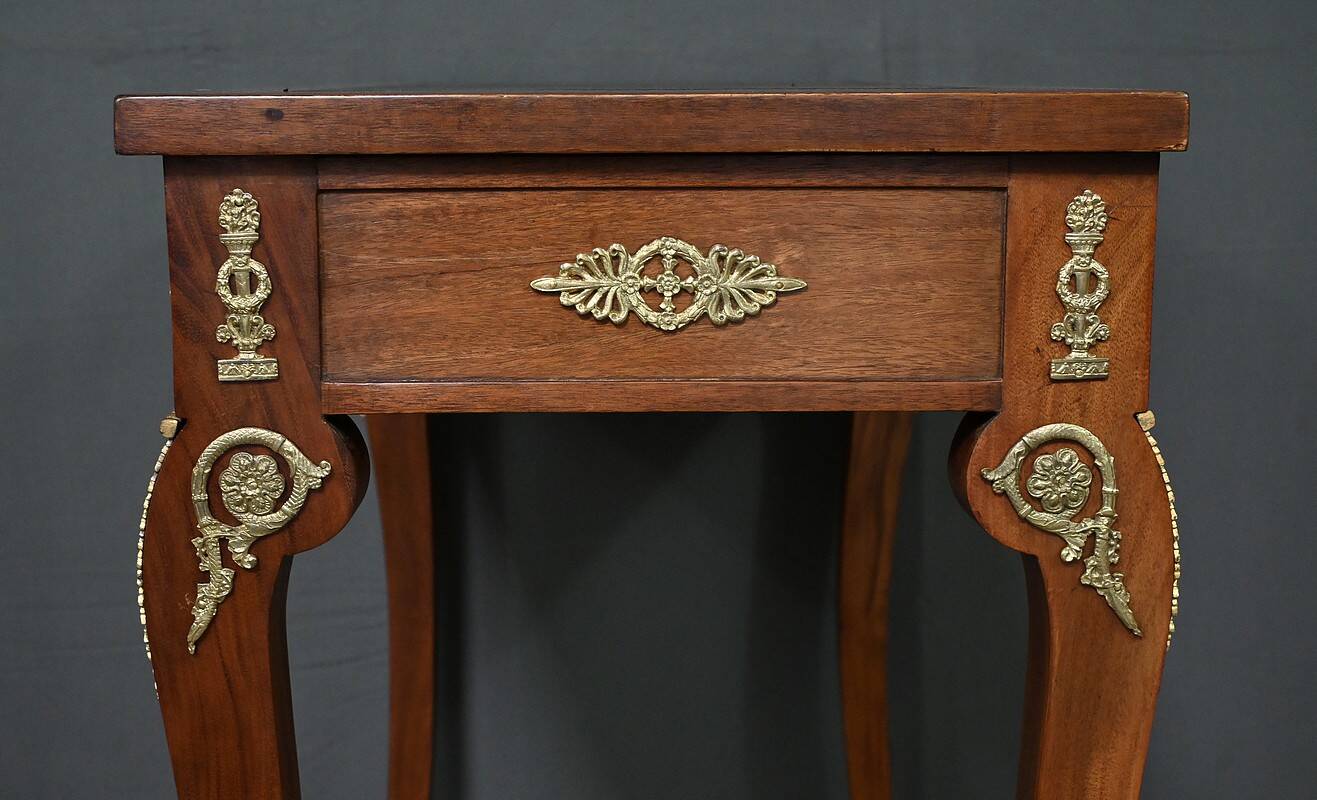 Petit Bureau Retour d’Égypte en Acajou, style Empire – Milieu XIXe