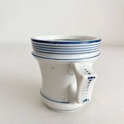 Tasse brulot ancienne en porcelaine liserés bleus 19eme siècle