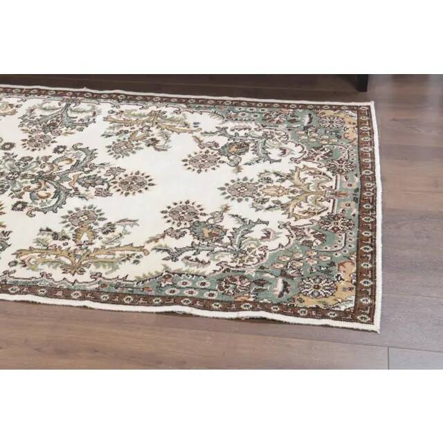 1970s Turkish Oushak Handmade Wool Cotton Beige Area Rug  119x208