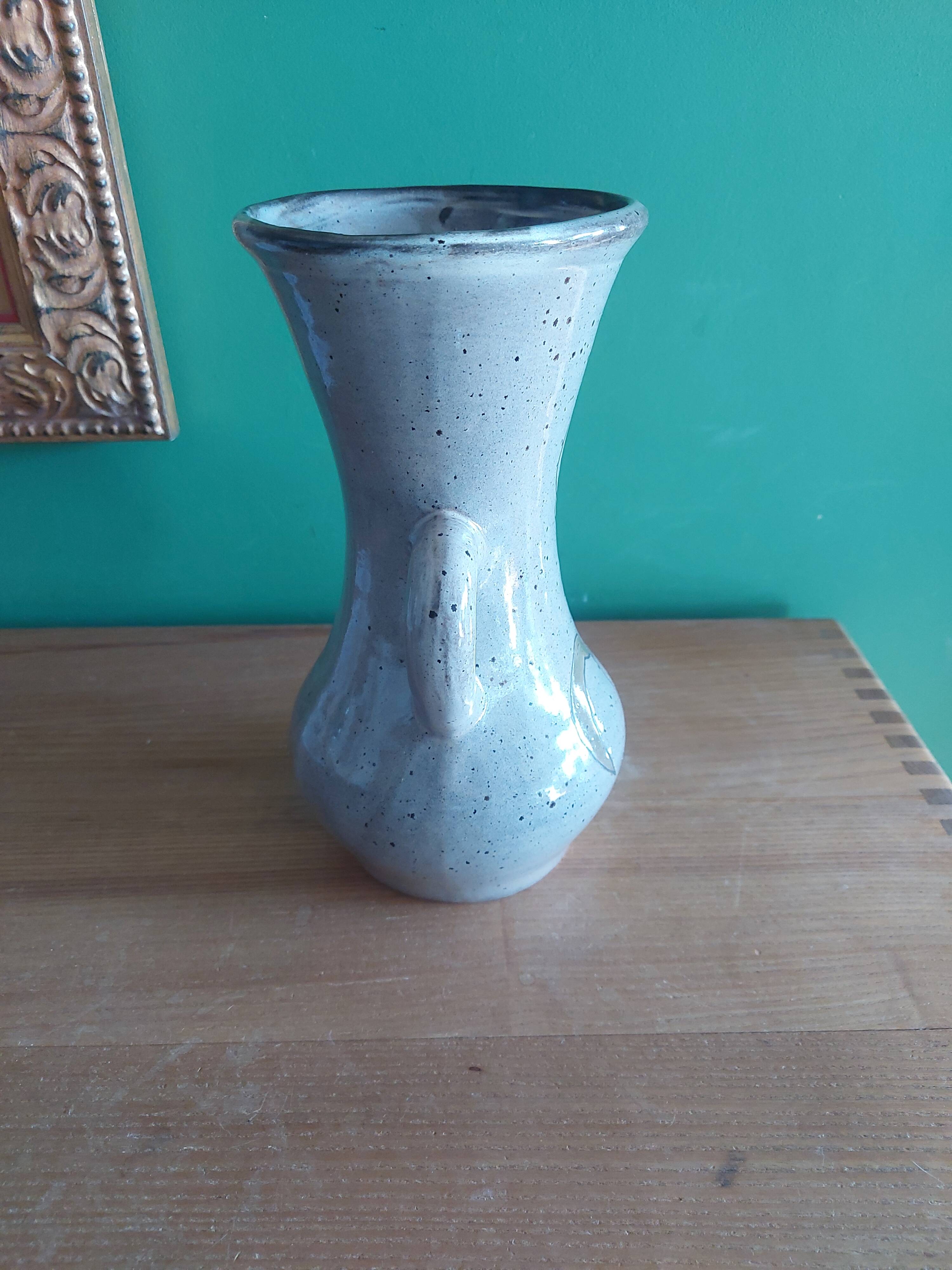 Ceramic vase the Dieulefit caves