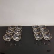 Set of 6 champagne glasses with gold edging and vintage star feet