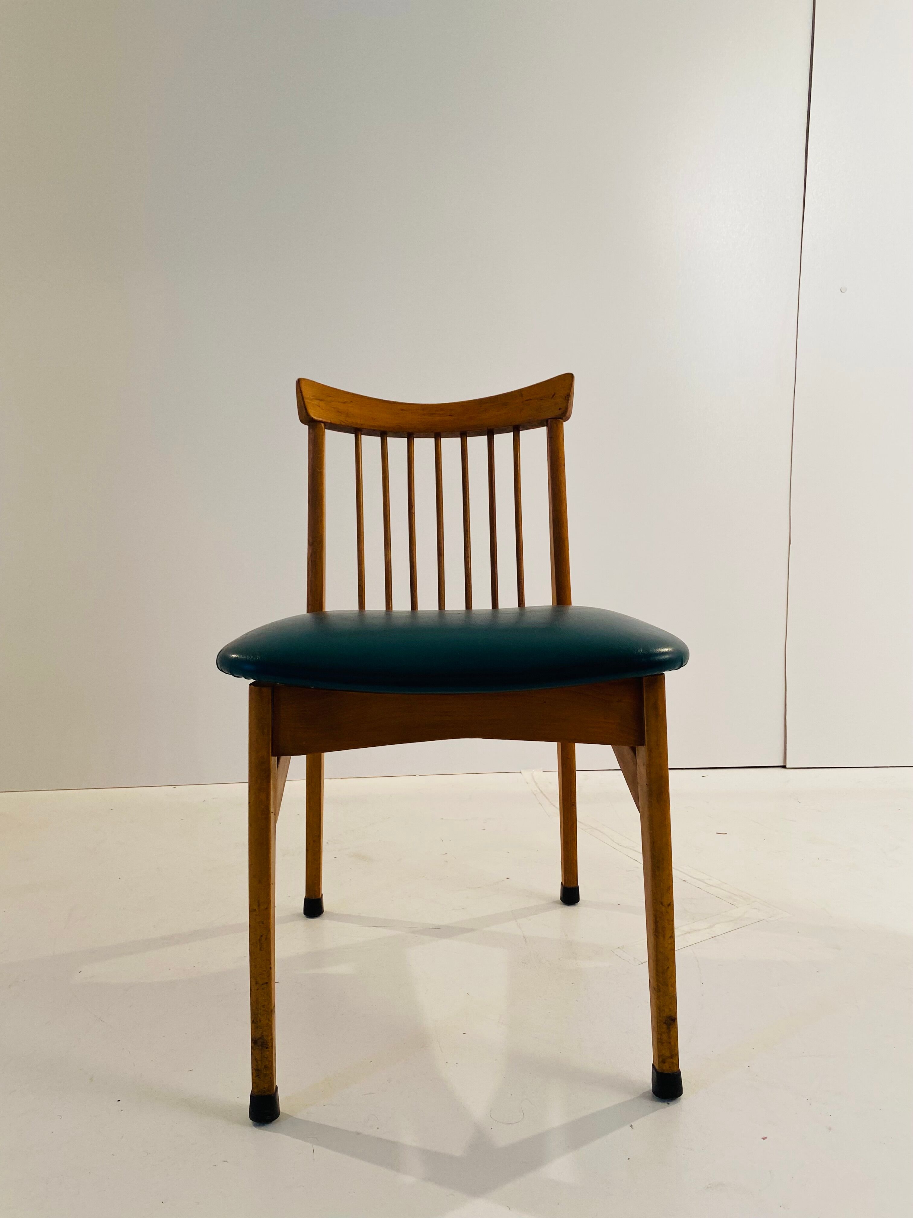 Vintage dining chairs, set of four, Italy 1960s