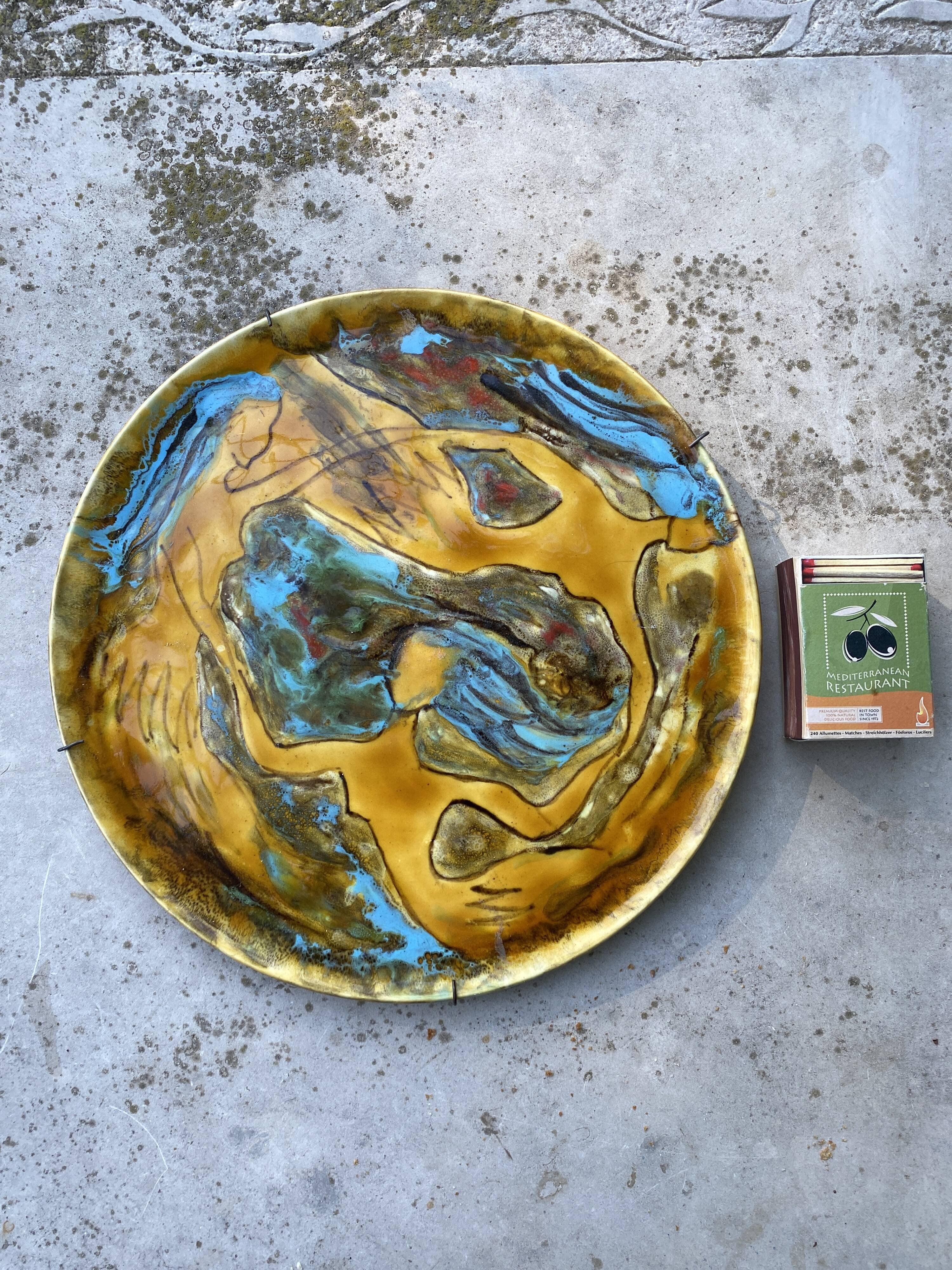 Ceramic dish
