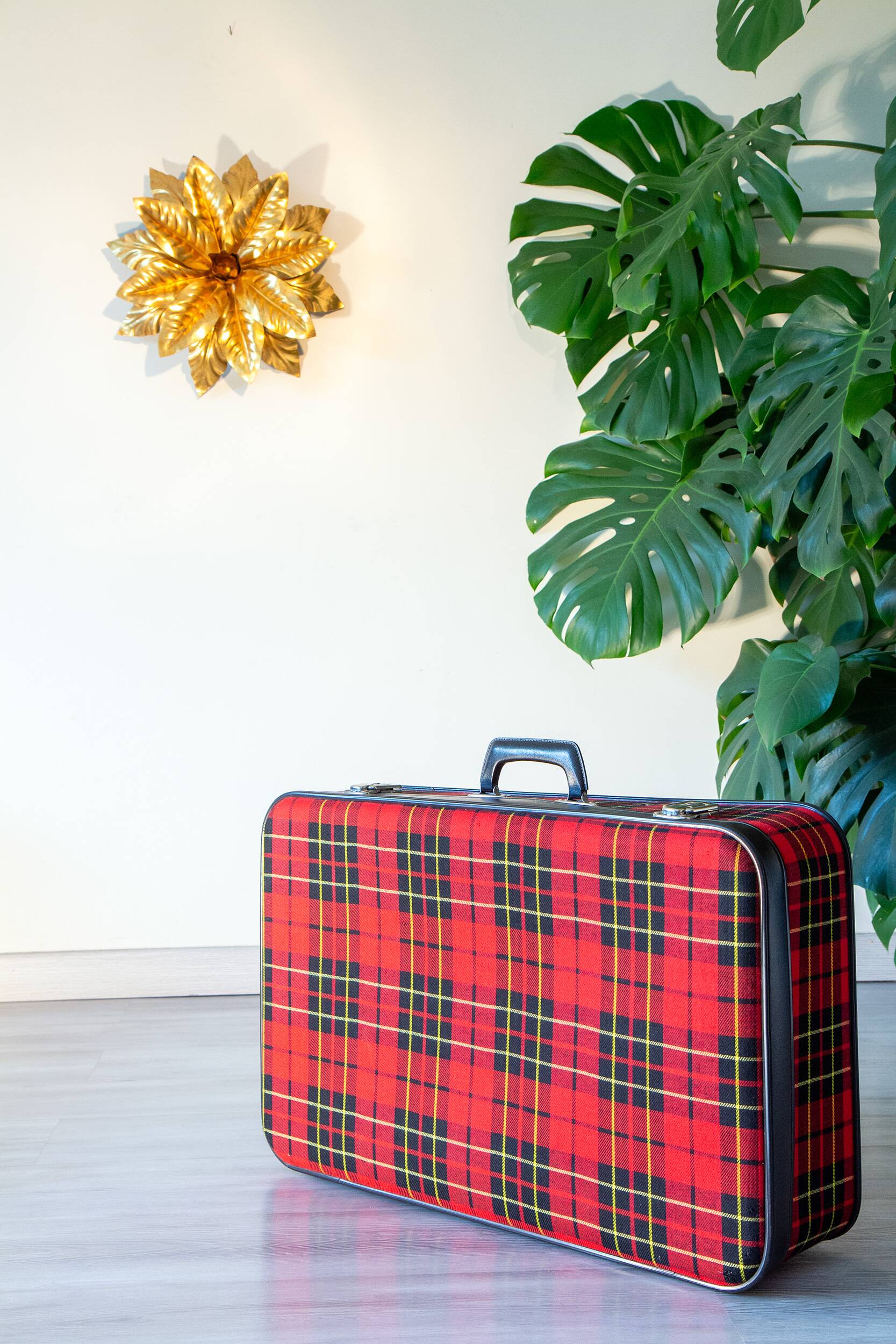 Tartan Scottish fabric suitcase, 1960s