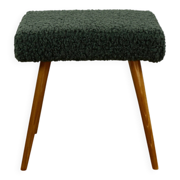 Tabouret haut en bouclette polaire verte - pieds ronds en hêtre