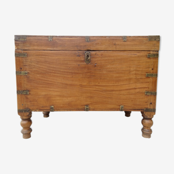 Naval officer chest in camphor
