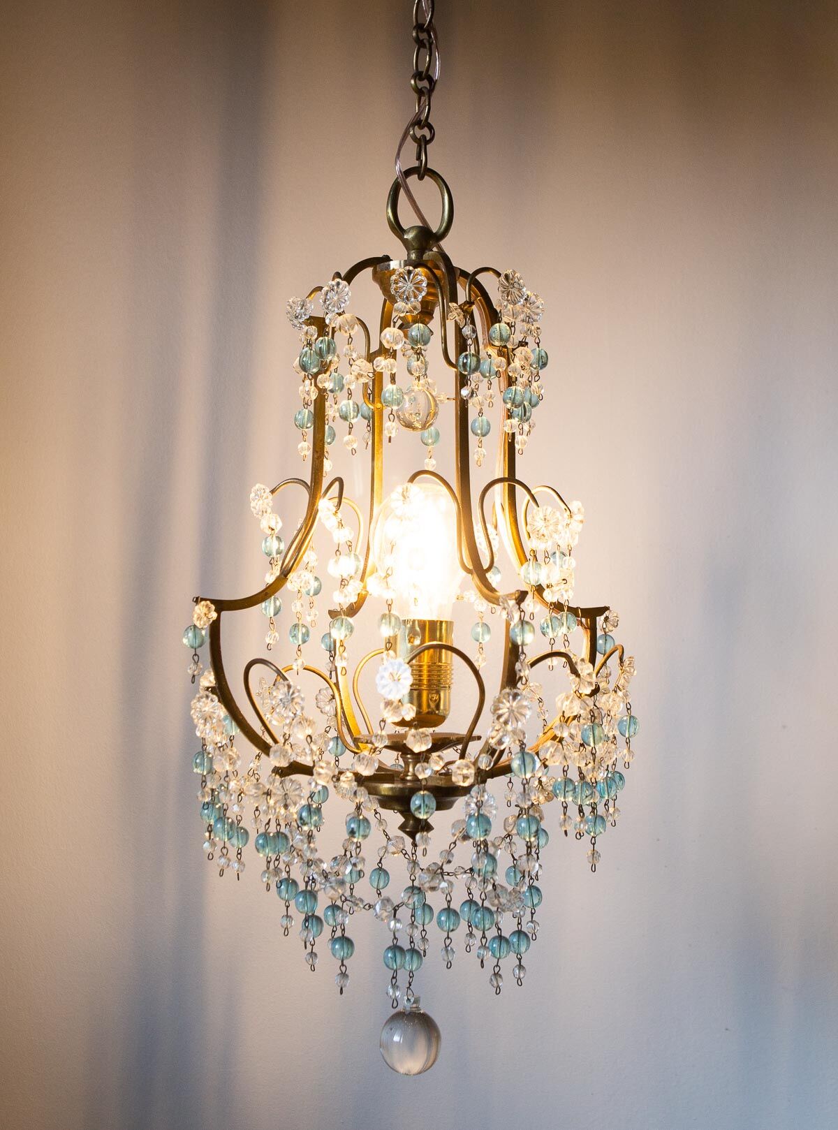Petit lustre bronze pampilles bleues