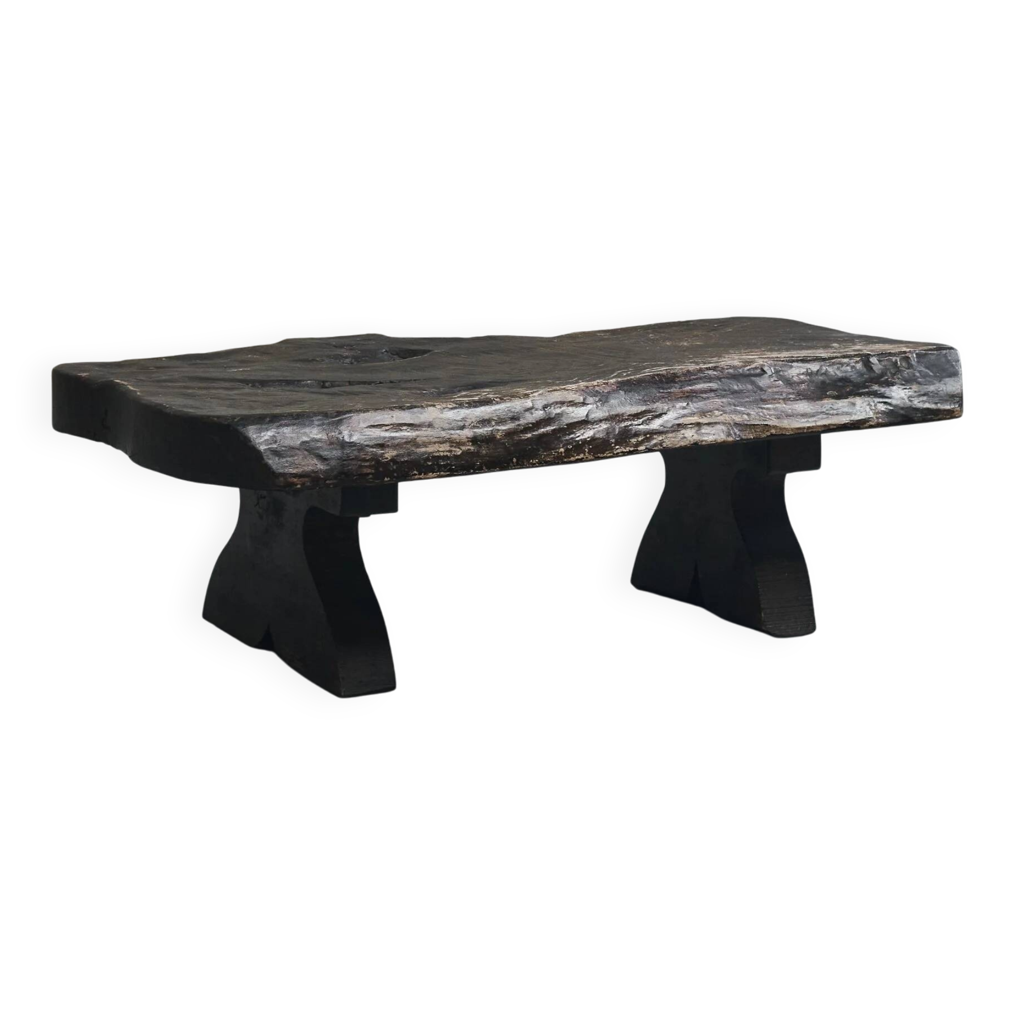 Sculptural coffee table in solid wood with natural edges, Europe, 1960s.