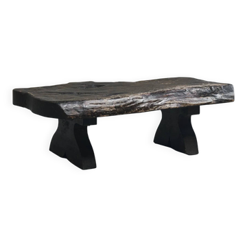 Sculptural coffee table in solid wood with natural edges, Europe, 1960s.