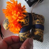 Animal mobile in wax fabric