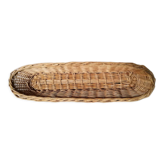 Braided wicker banneton bread basket