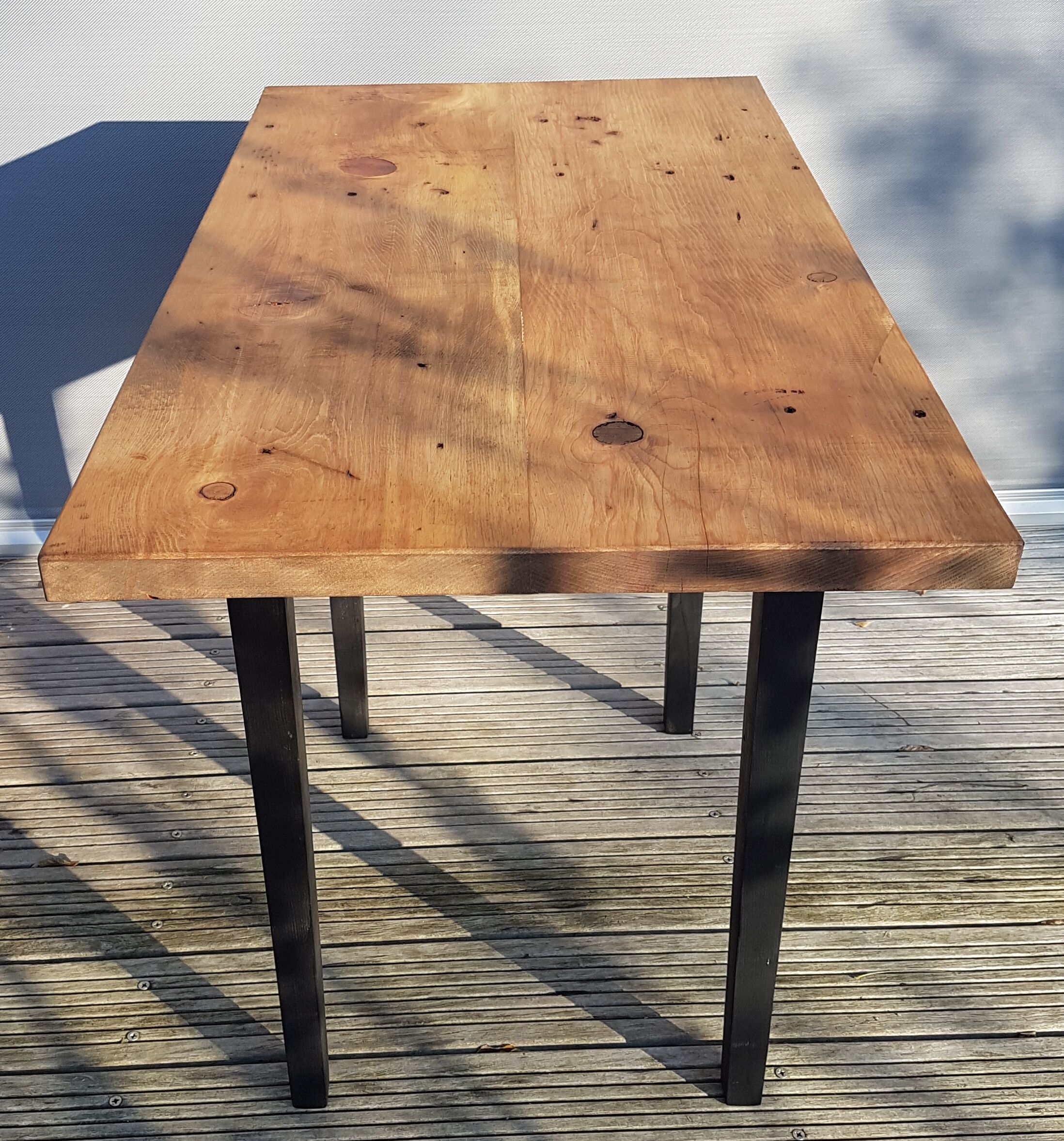 Table pine two-tone black 4 people