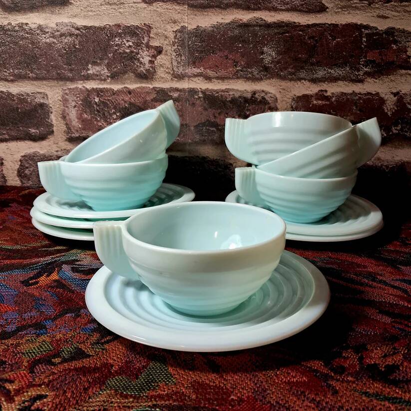 Set of 6 art deco coffee cups