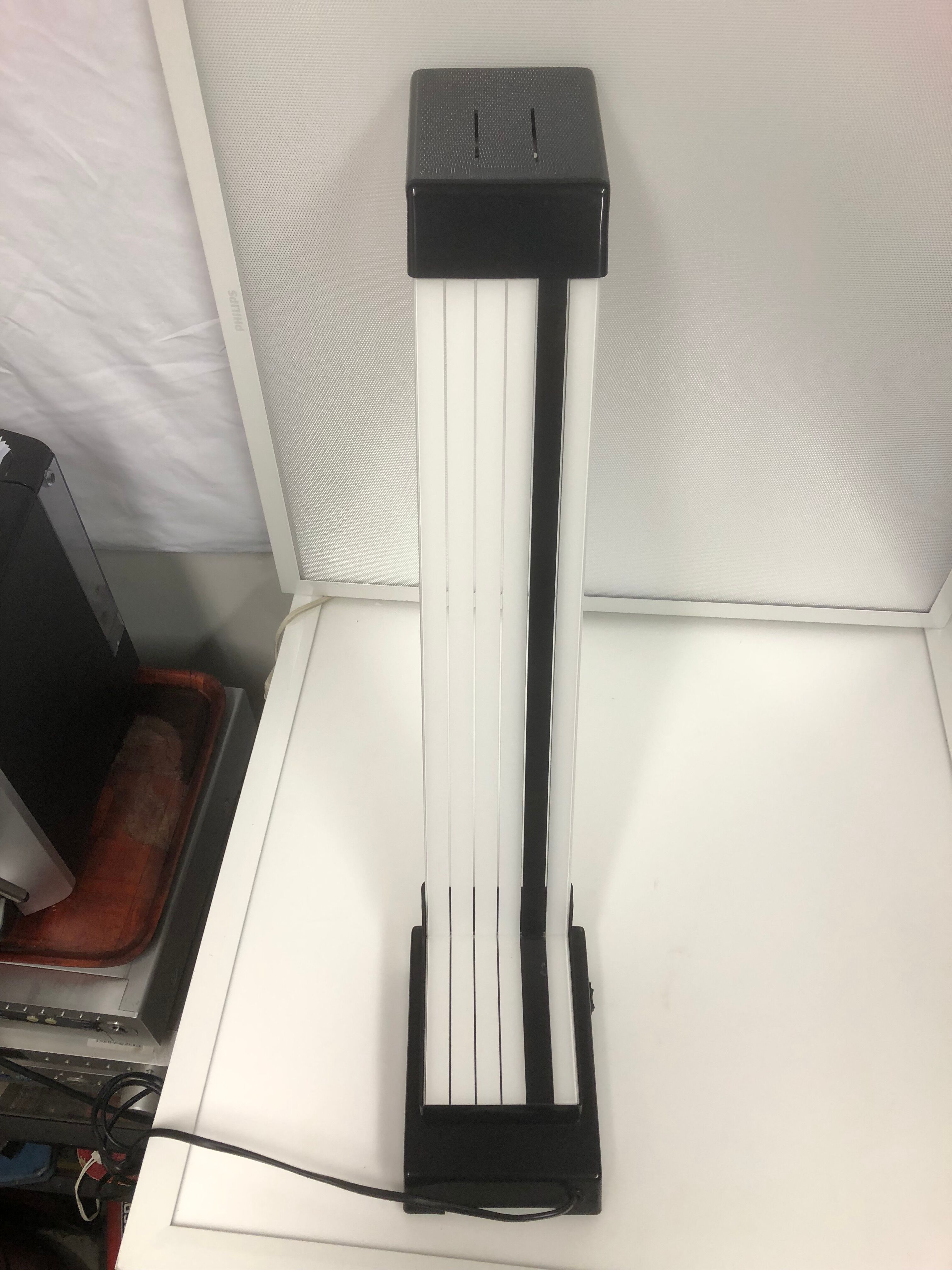 Designer desk lamp jd azner 1980