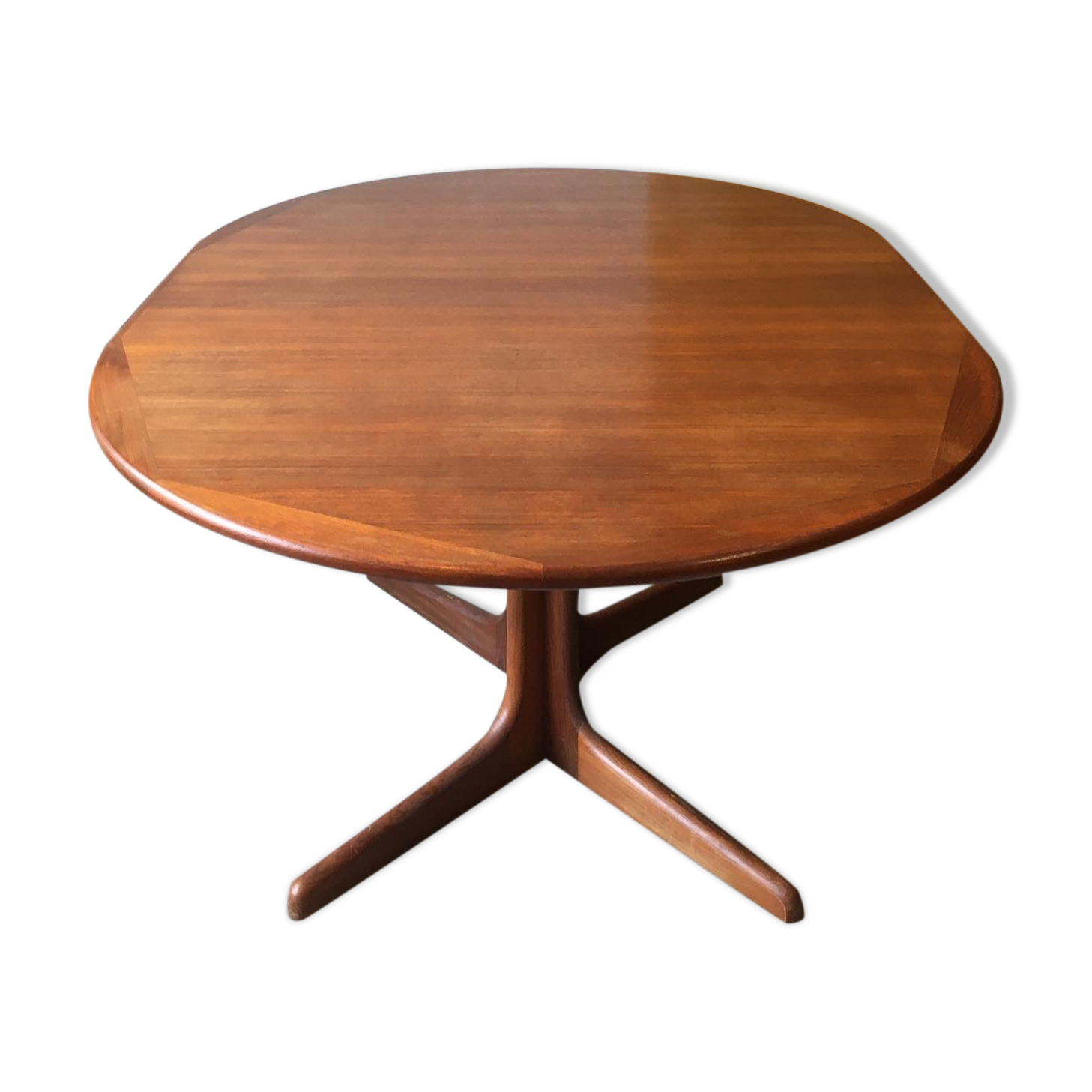 Teak table