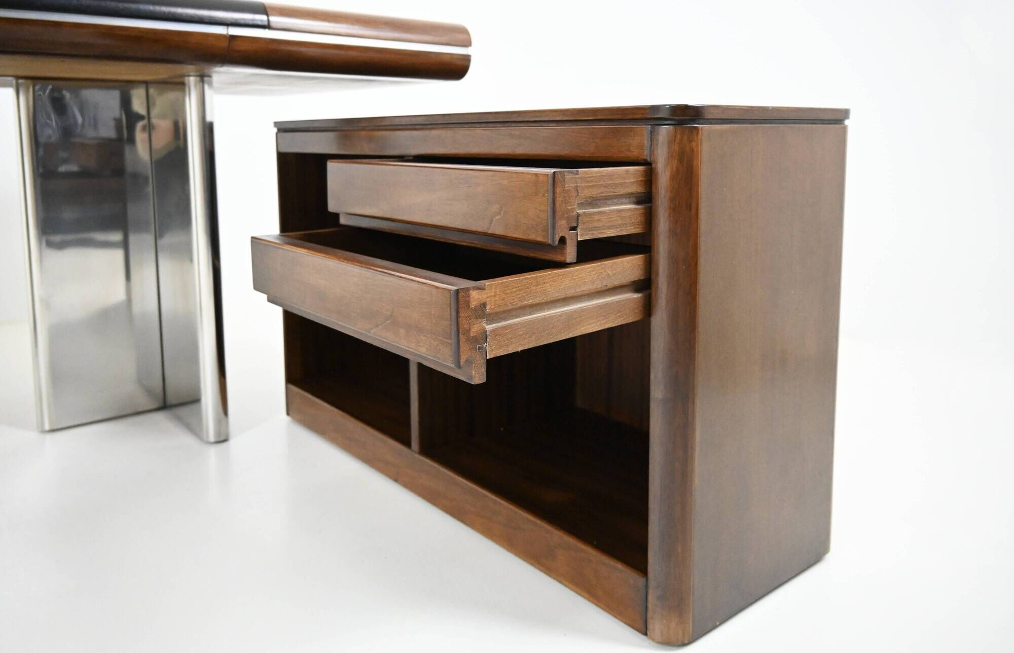 Italian desk designed by Hans Von Klier for Skipper, 1970s.