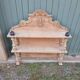 Étagère ancienne en bois sculpté