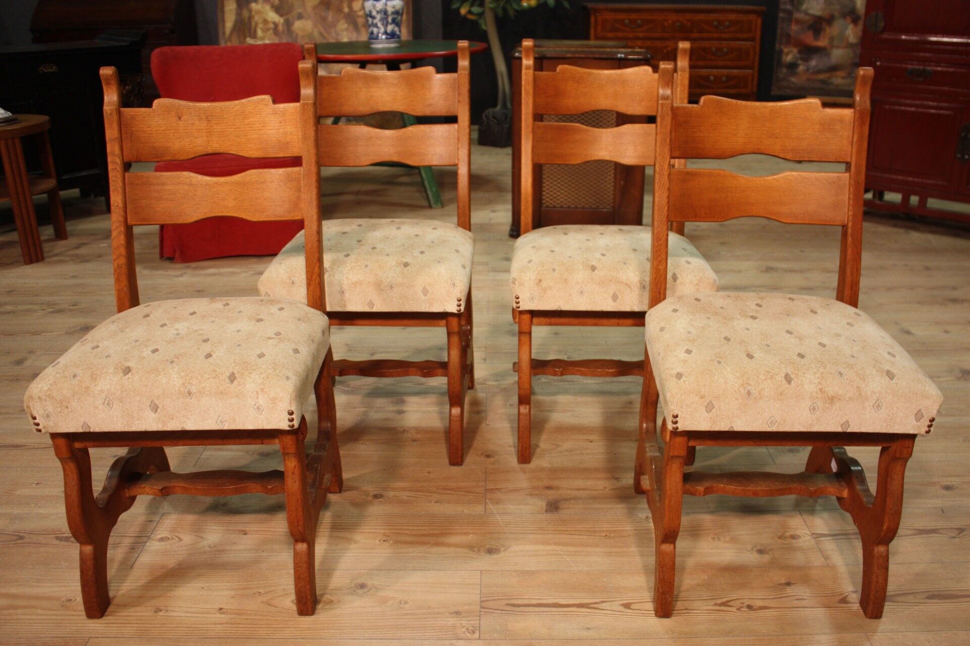 Lot de 4 chaises rustiques