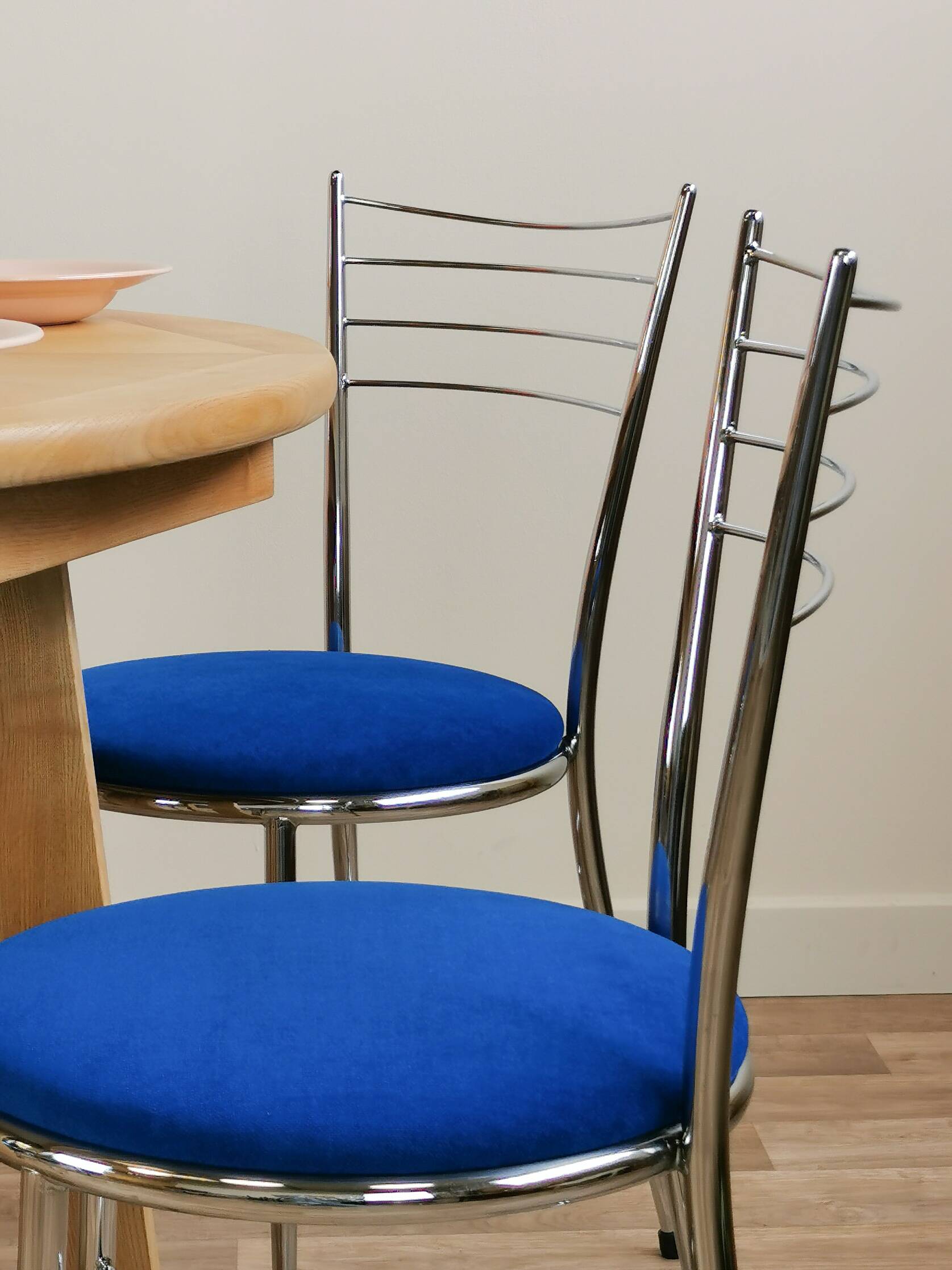 Chaises chrome bleu cobalt