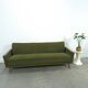 Slaapbank met groene stof en teakhout