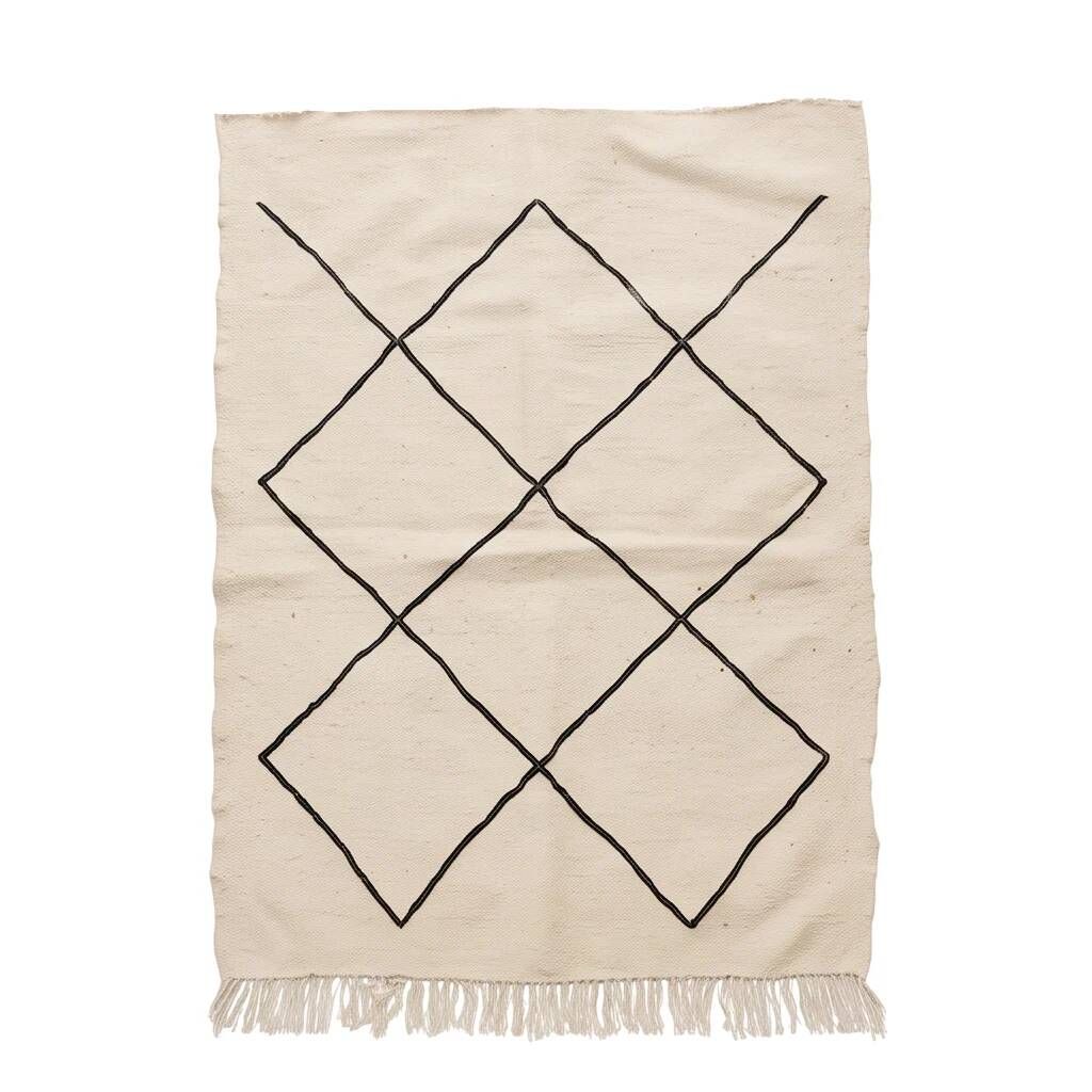 Minimalist Berber rug in cream and black 105x140 cm