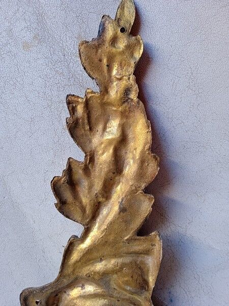 Pediment ornament gilded bronze furniture st Louis XV