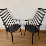 Armchair with armrests and Scandinavian bridge slats