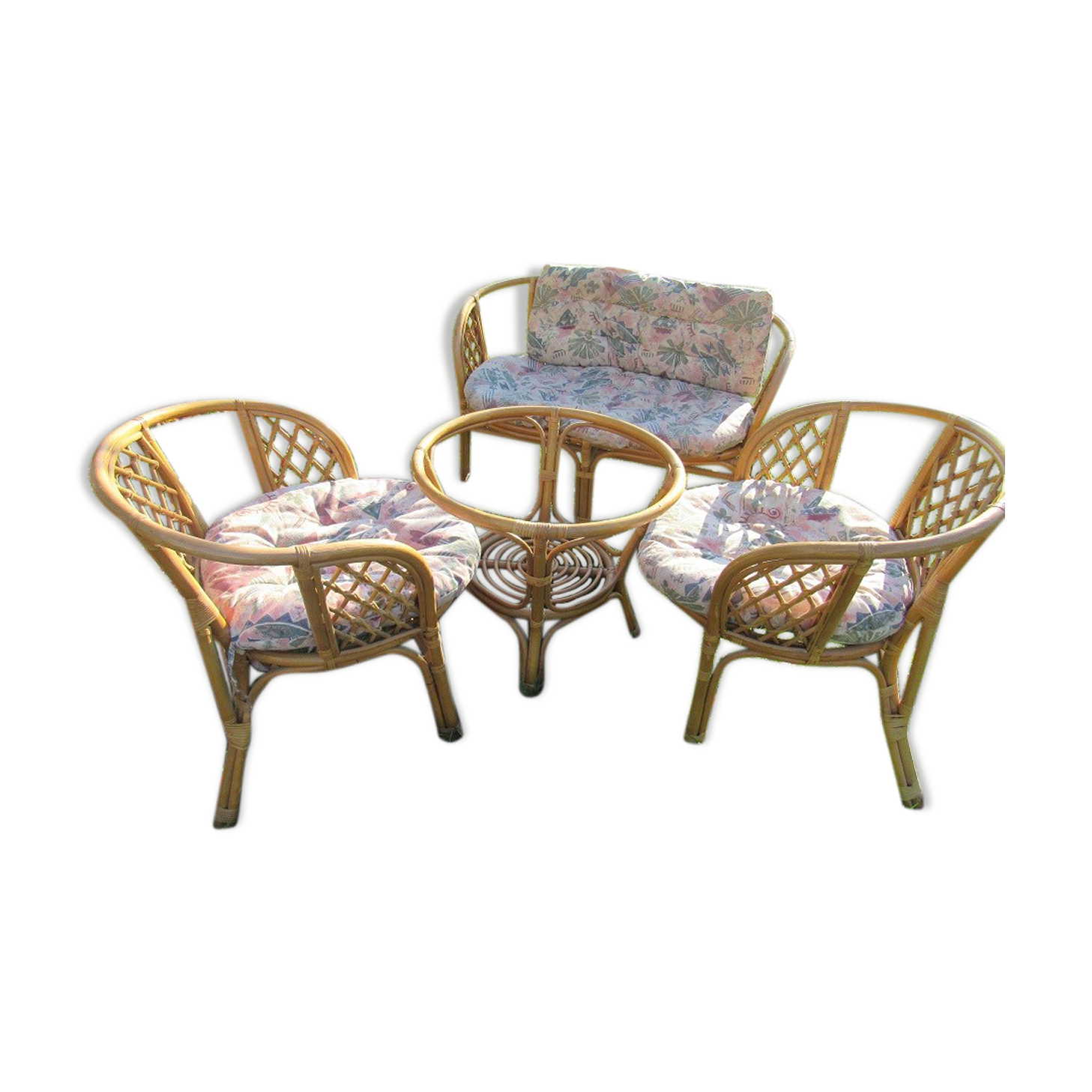 Garden set in rattan year 80s