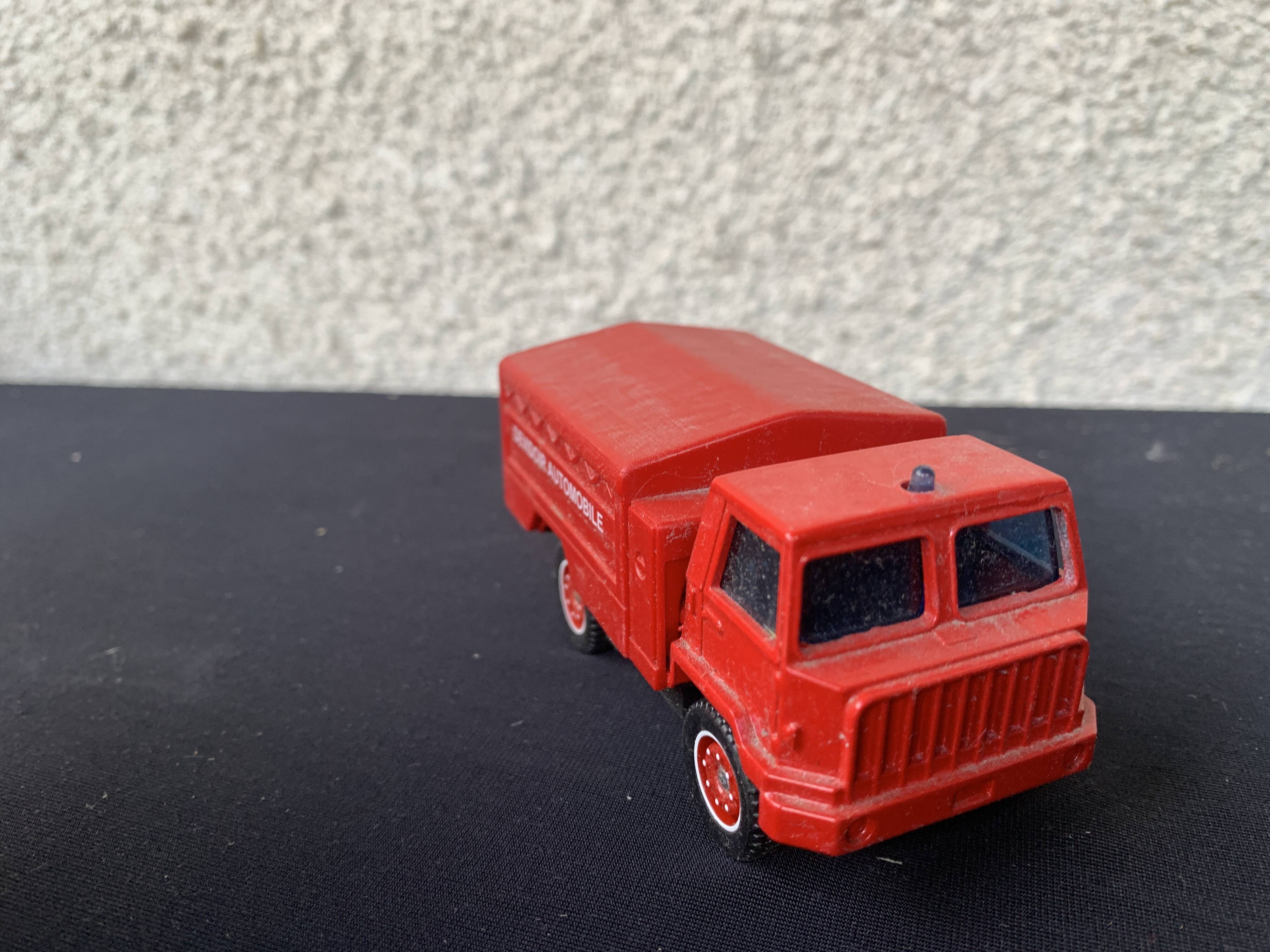 Camion Berliet Camiva 4x4 F-F Pompiers solido