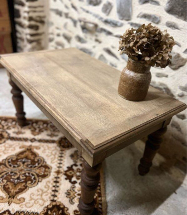 Petite table basse bois pieds tournés