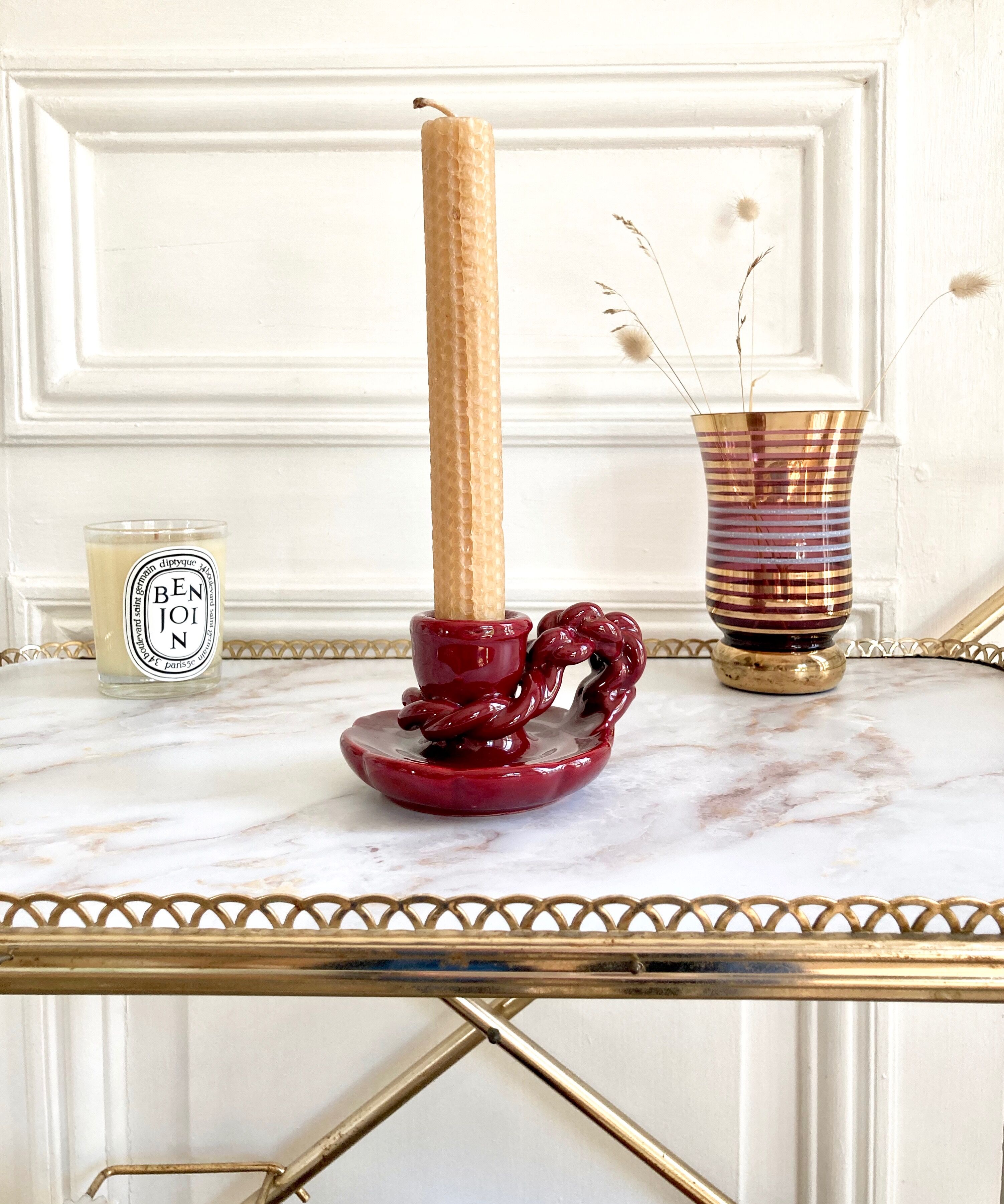 Flower hand candle holder