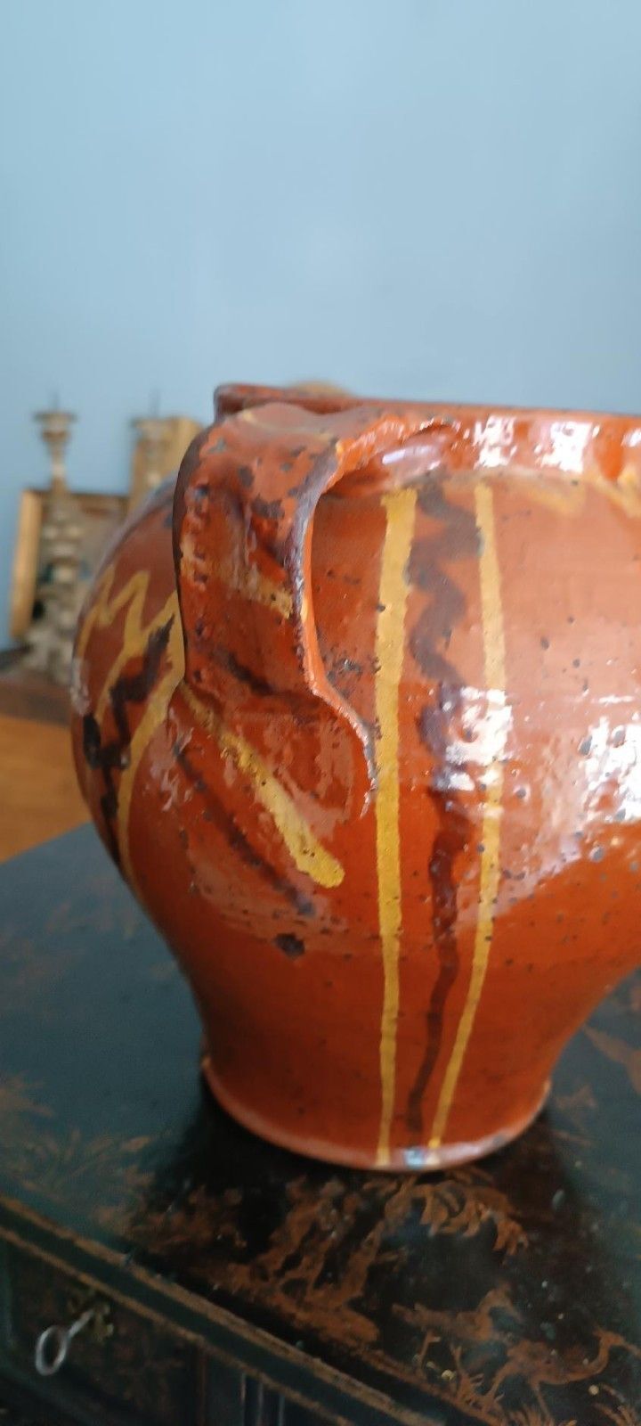 Vase en majolique émaillé antique Orciolo, Italie centrale, 19e siècle