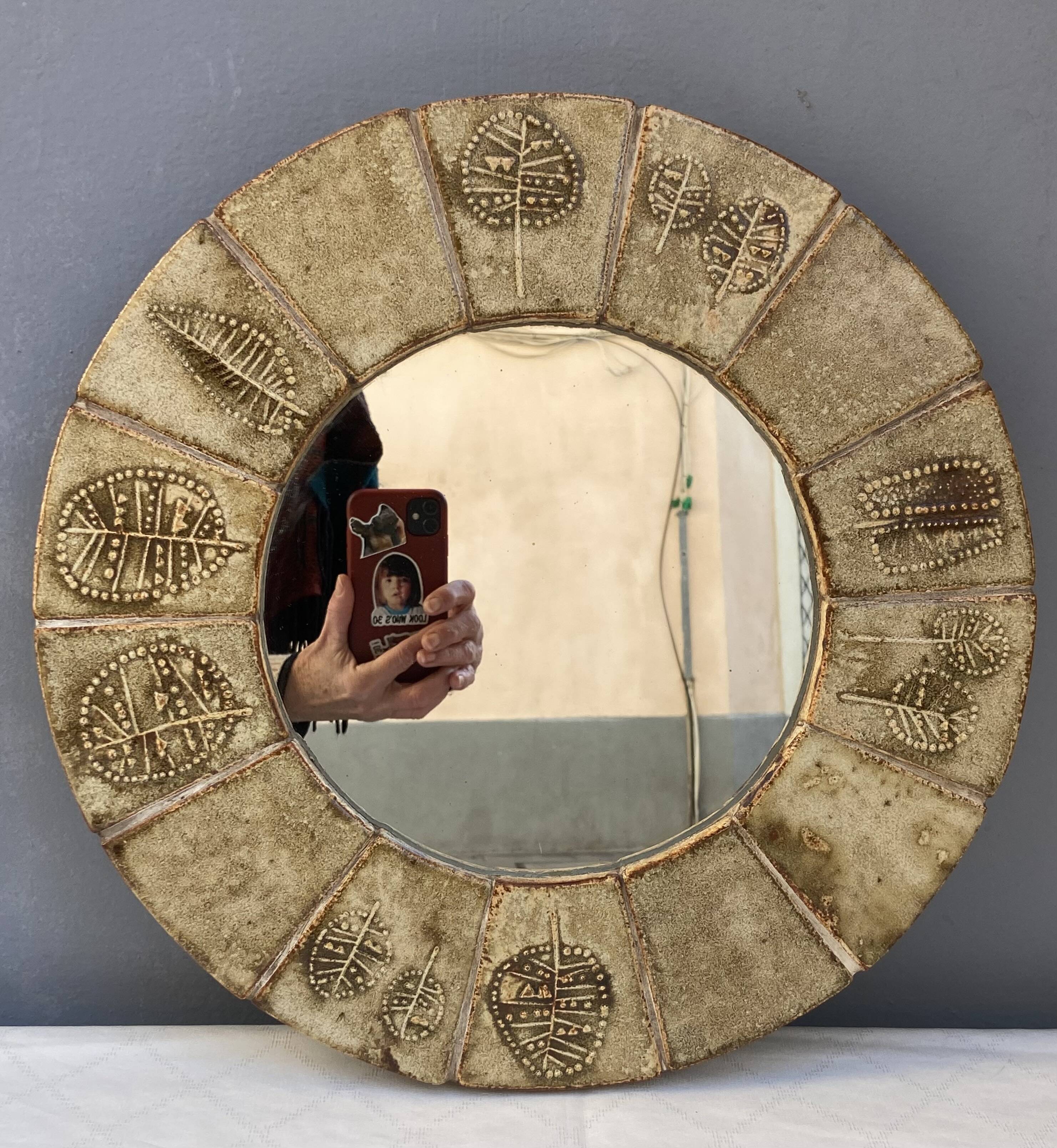 Ceramic mirror by Raymonde Leduc from the 1960s.