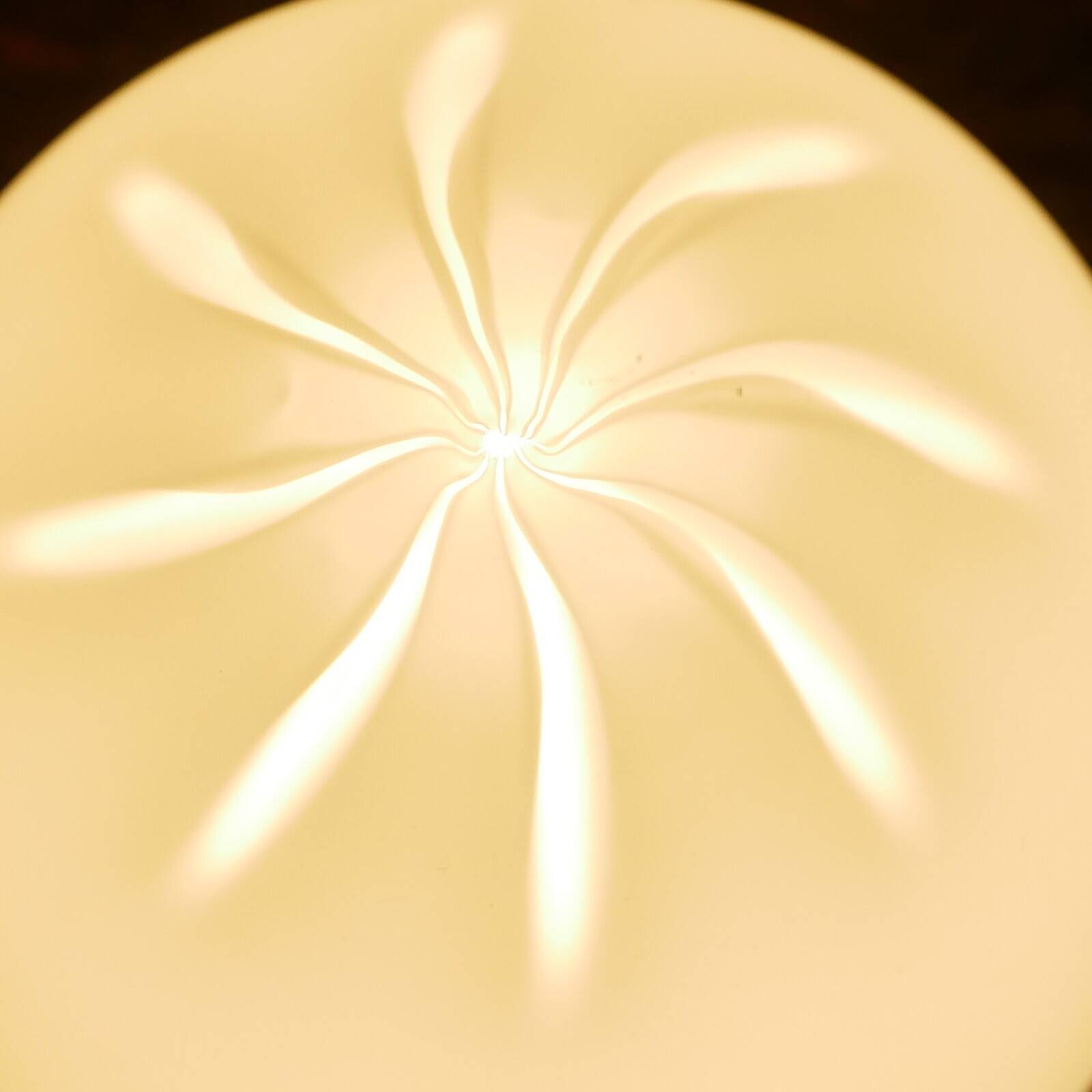 Lampe de table œuf en verre de Murano