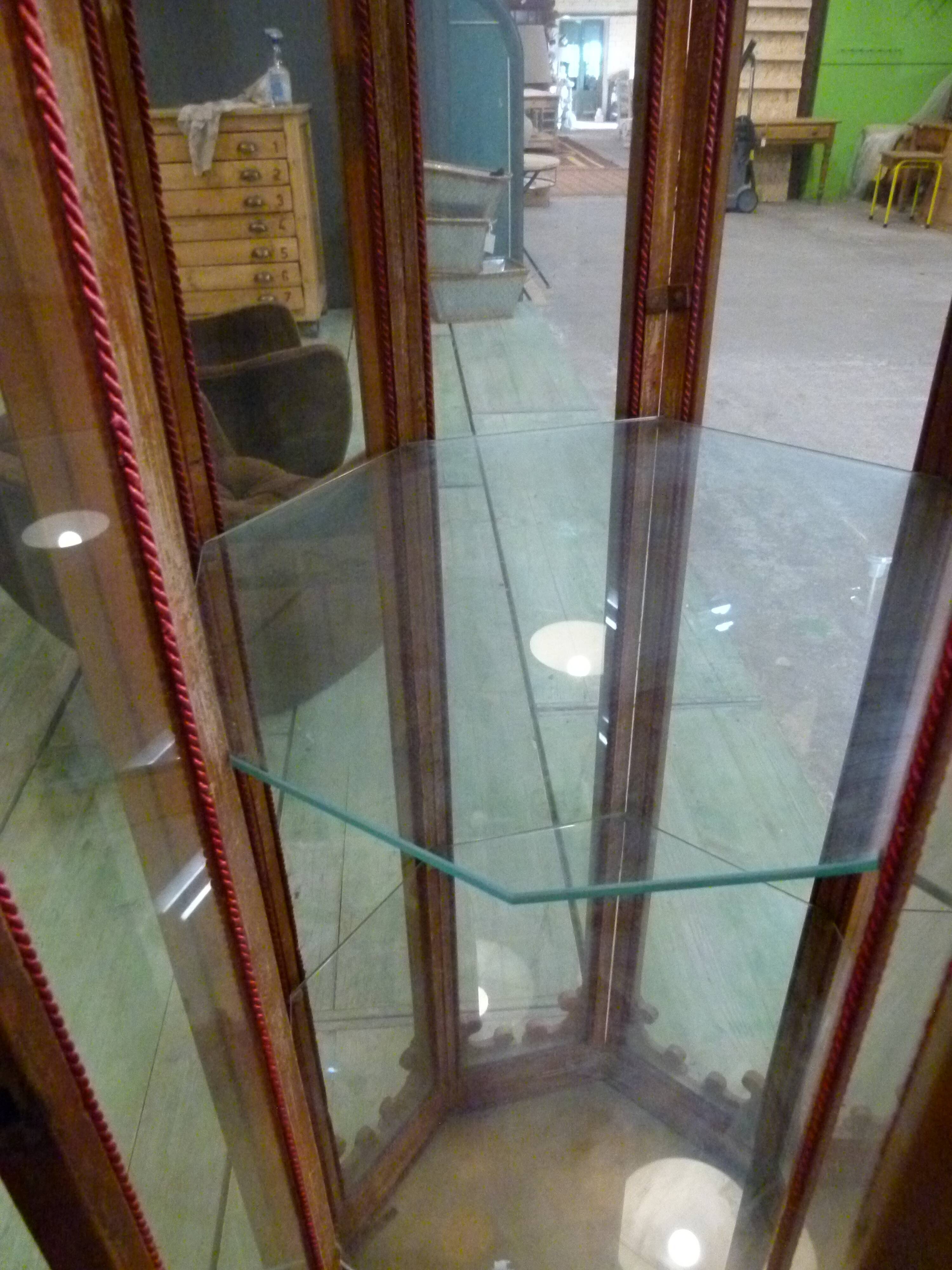 Showcase magassin XXeme