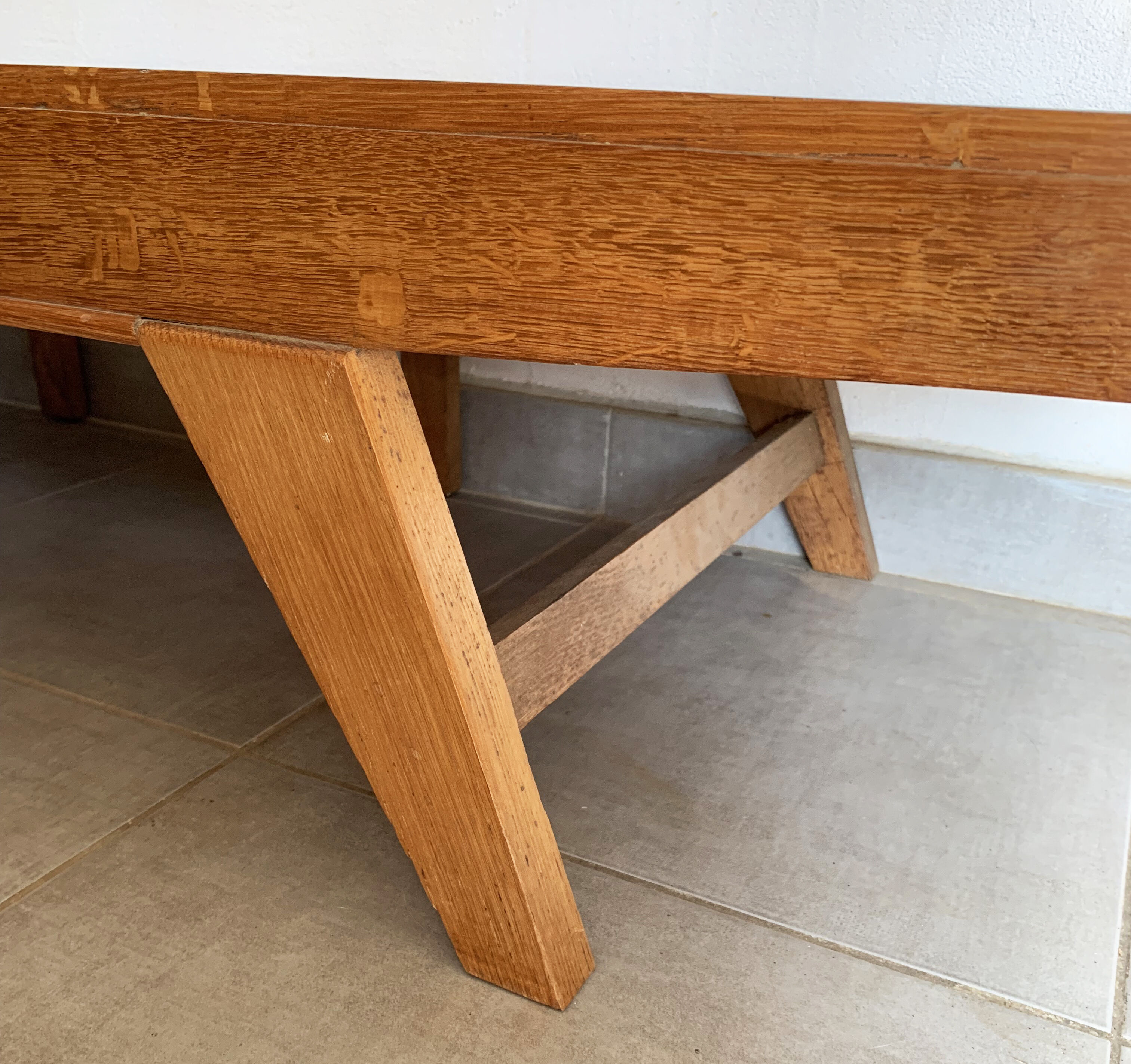 Vintage coffee table from the 60s in oak