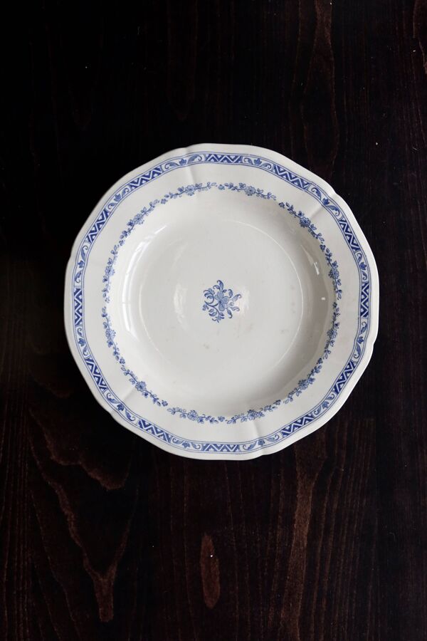 Plat de service rond et creux faïence Gien – Modèle “Royal”