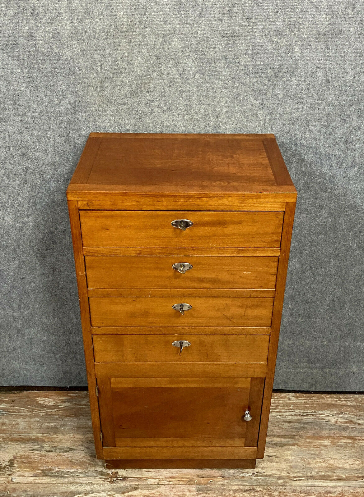 Meuble d'apparat époque art déco en acajou blond vers 1940