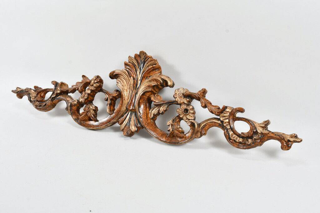 Fronton Dessus de porte bois sculpté Louis XV