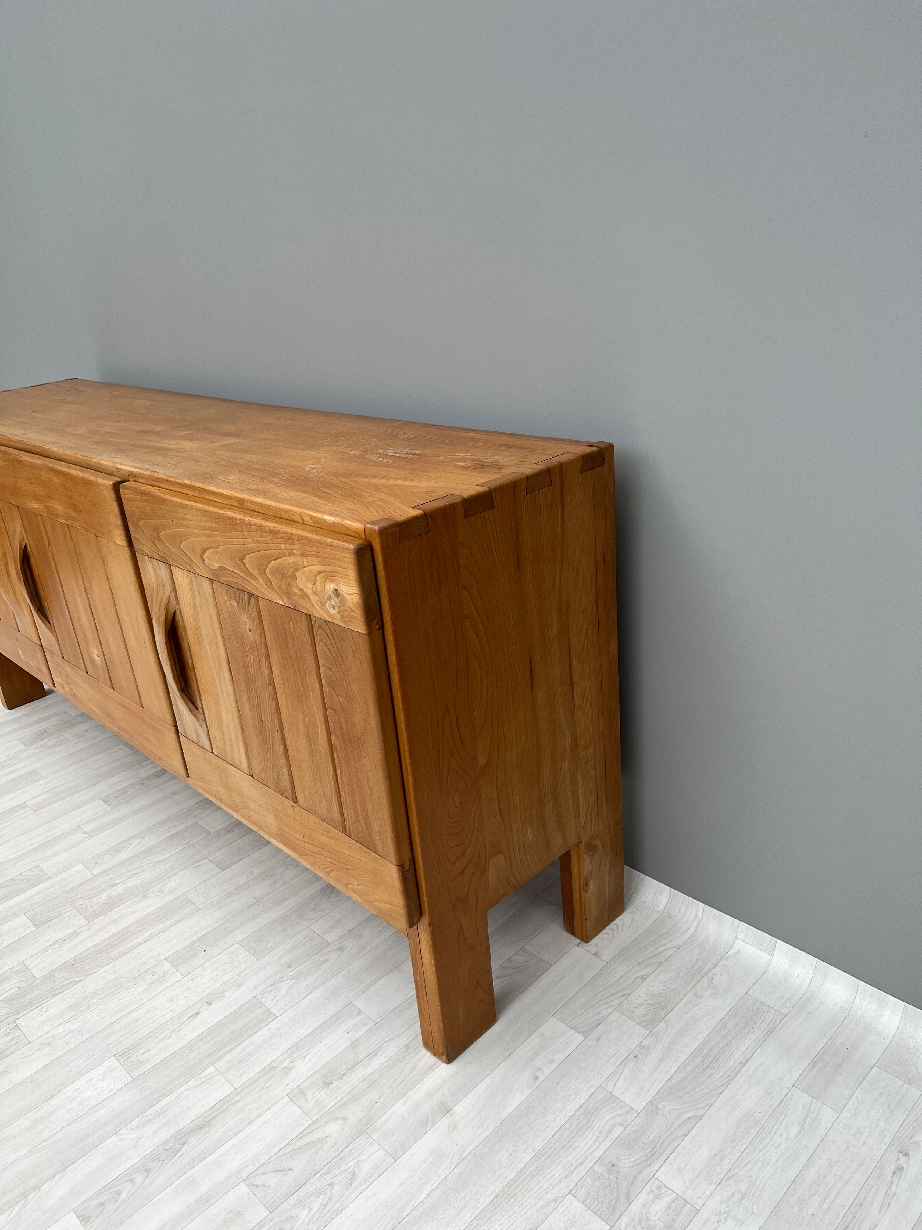 Sideboard in solid elm, Maison Regain  70