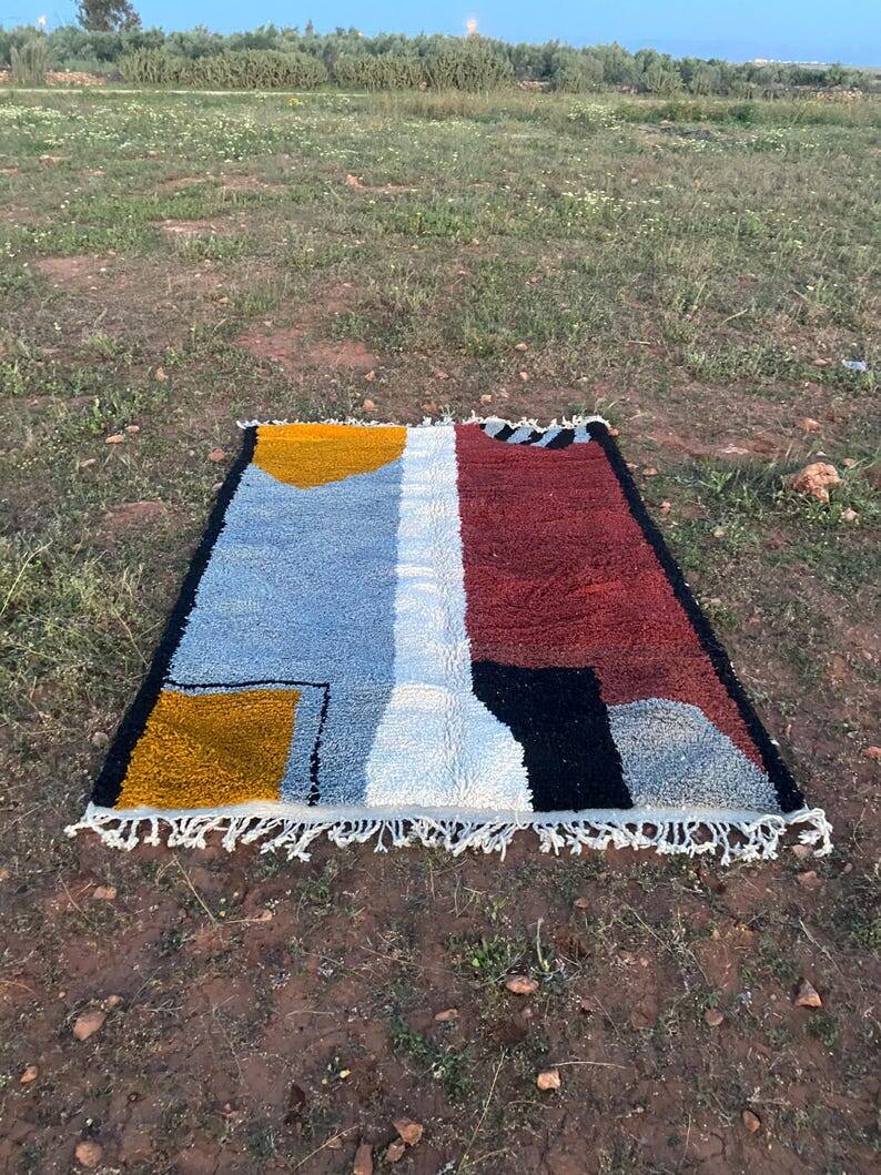 Handmade Moroccan Rug 250cm x 150cm