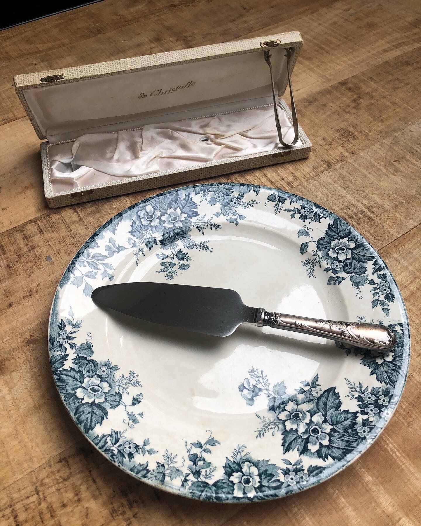 Christofle pie shovel