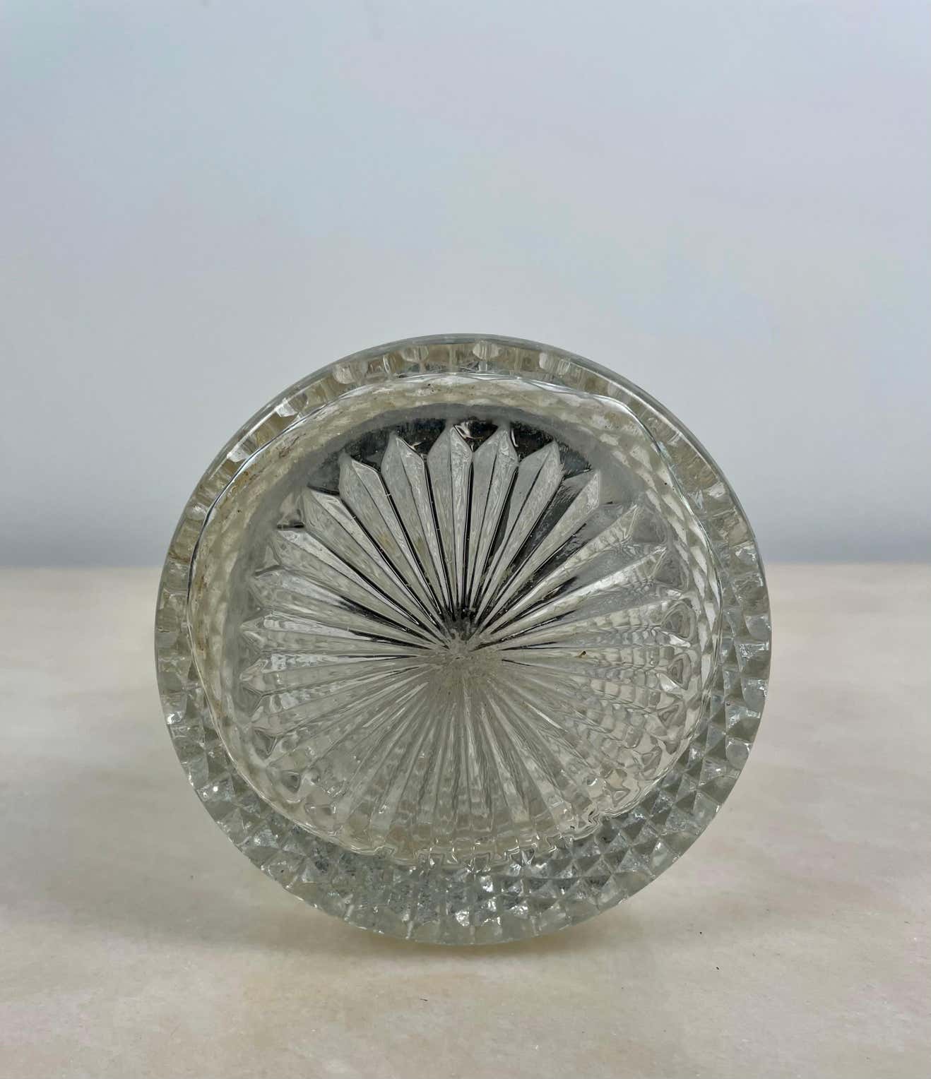 Crystal ewer with diamond tip and gilded metal - decanter - Italy 1930 - Art Deco