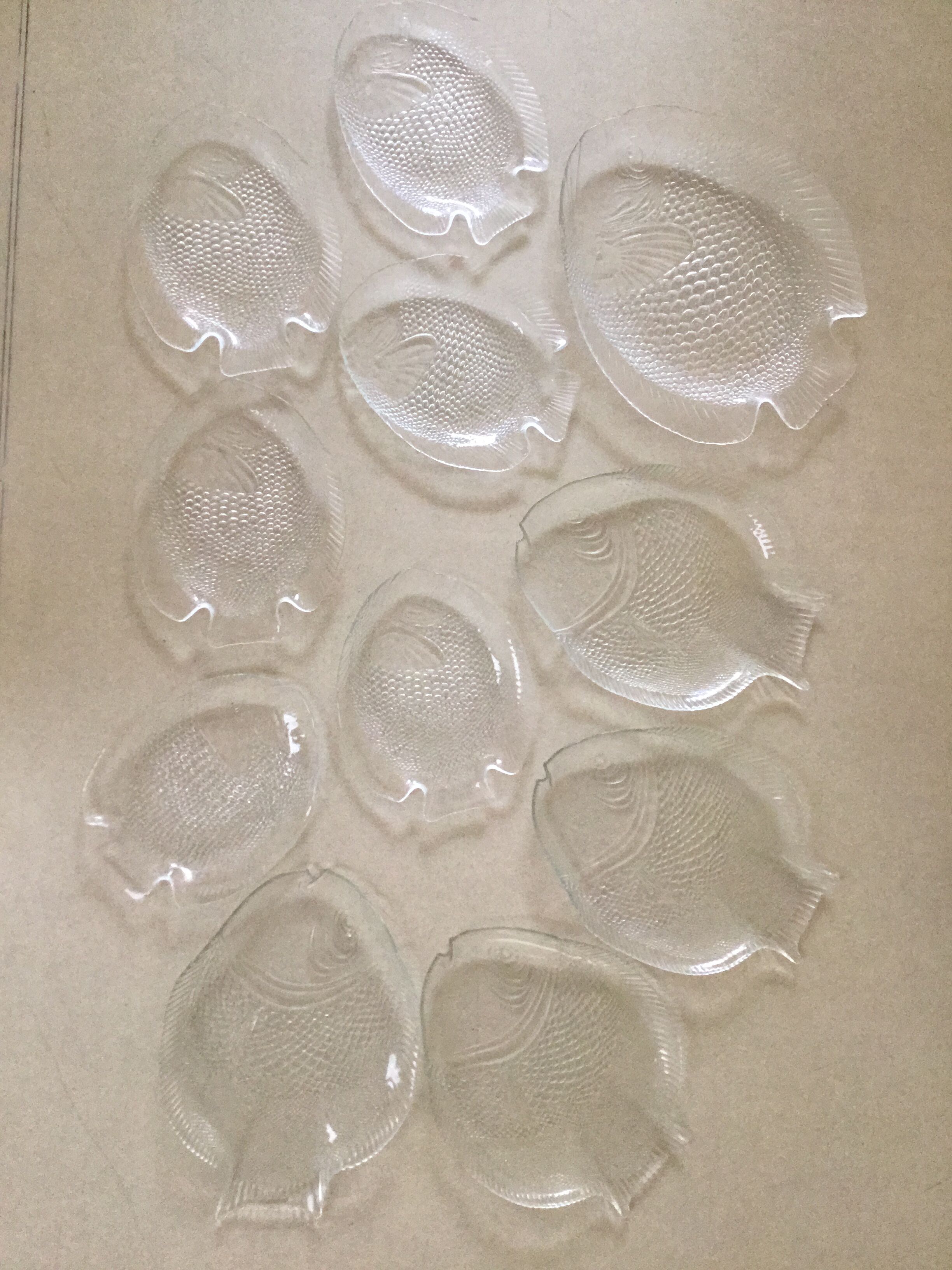 Fish and dish plates