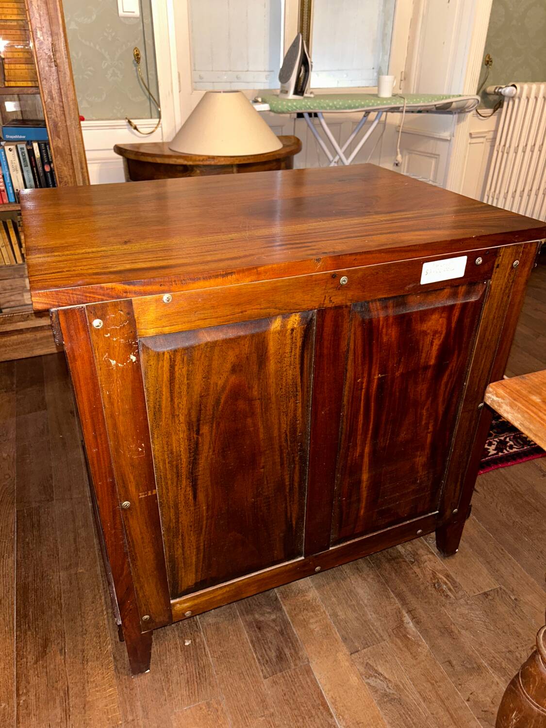 Commode à tiroirs en teck massif